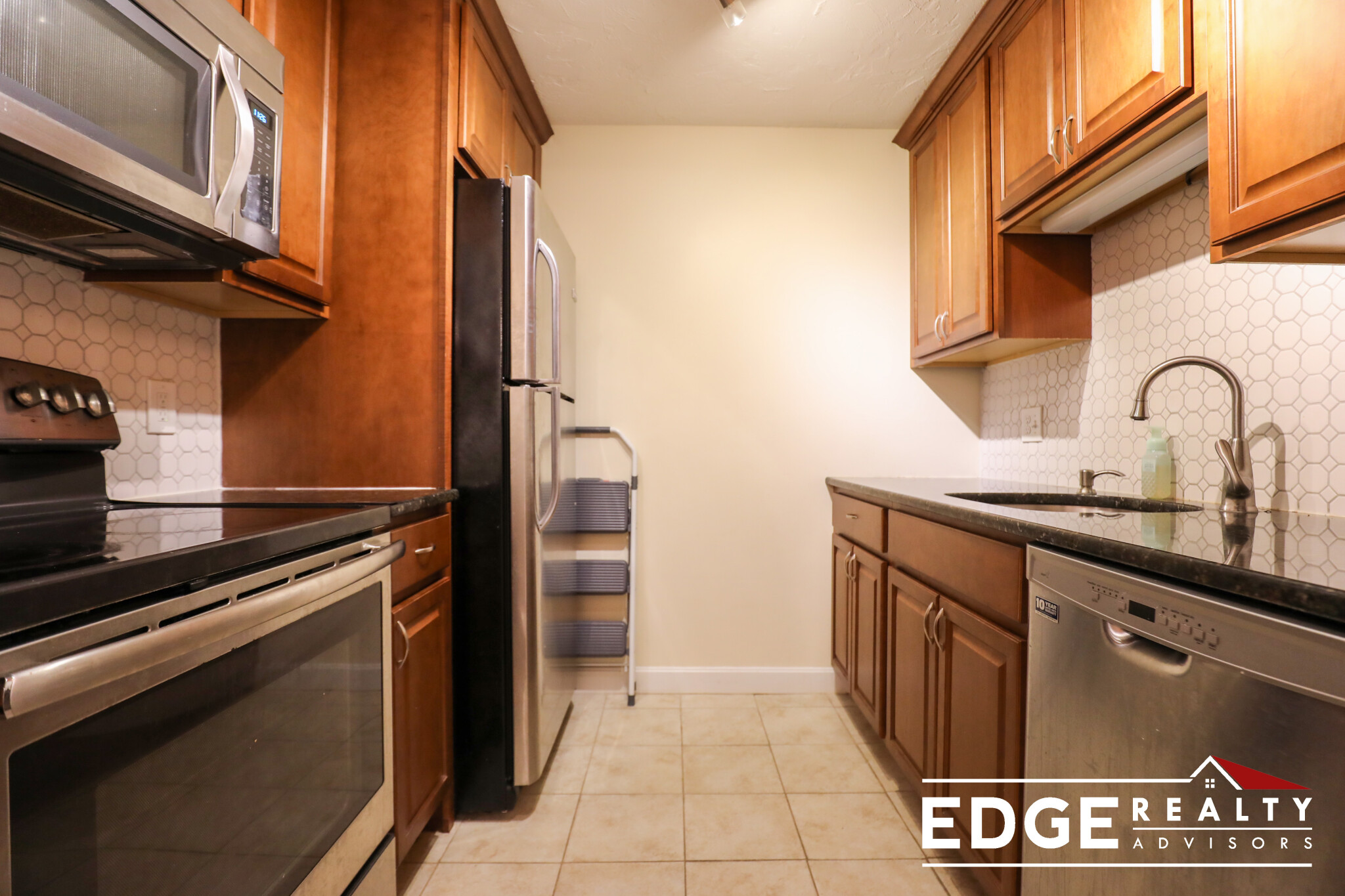 2 bed, 2 bath apartment for rent at 14 Winter St Unit 35C, Waltham — photo 1 of 10