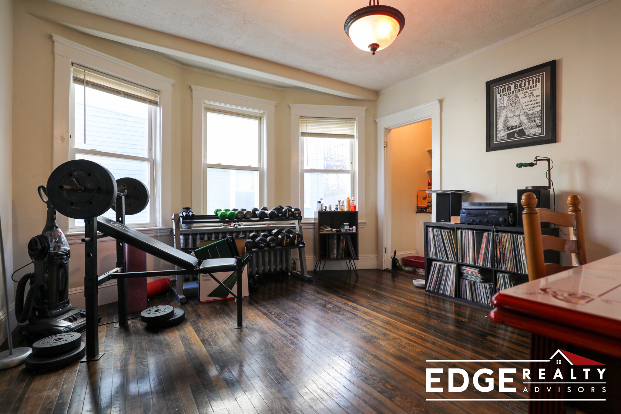 5 bed, 2.5 bath apartment for rent at 57 Wallingford Rd, Brighton — photo 2 of 14