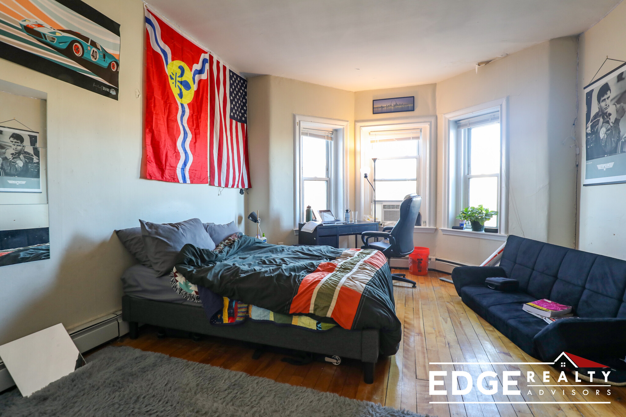 4 bed, 2 bath apartment for rent at 1278 Commonwealth Ave Unit 6, Allston — photo 5 of 10