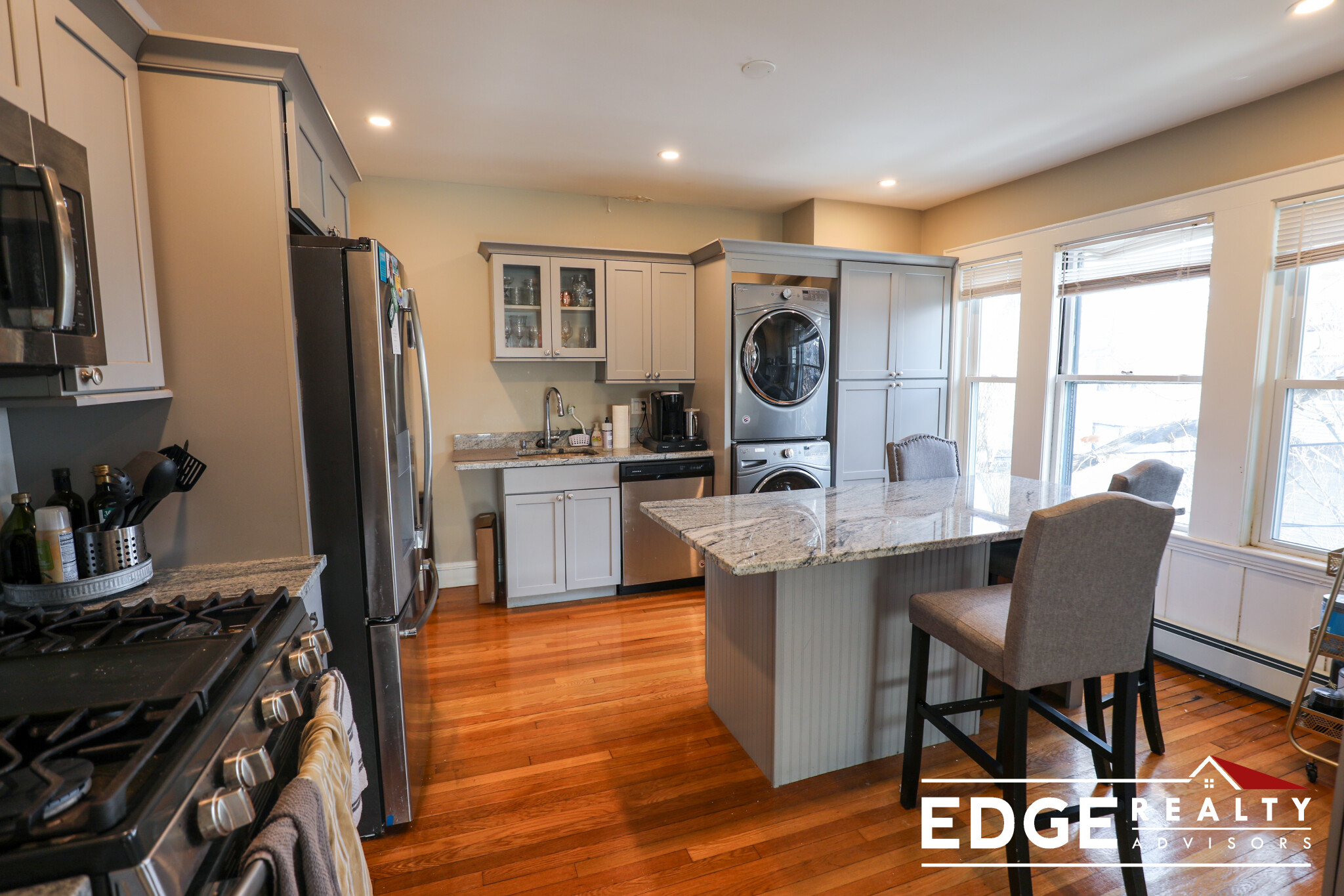 3 bed, 2 bath apartment for rent at 3 Boulevard Ter Unit 2, Brighton — photo 1 of 13