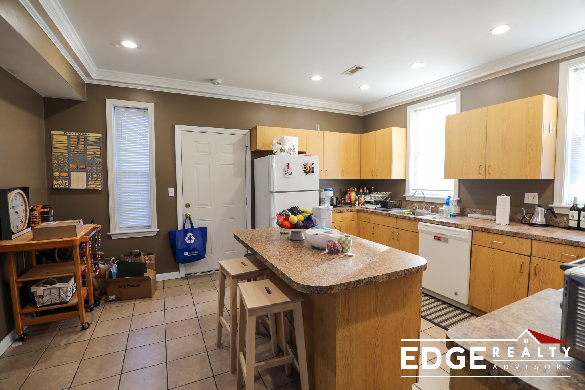 15 Farrington Ave, Allston