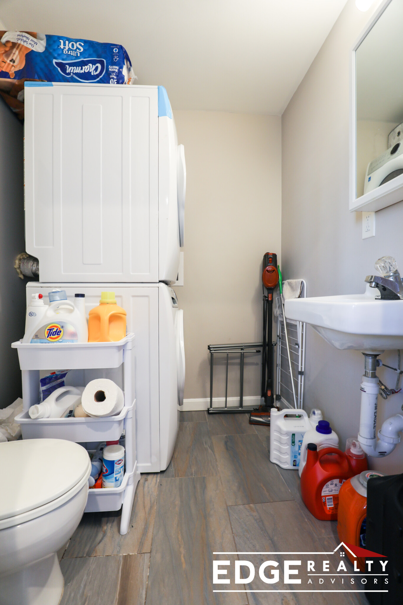 33 Long Ave, Allston