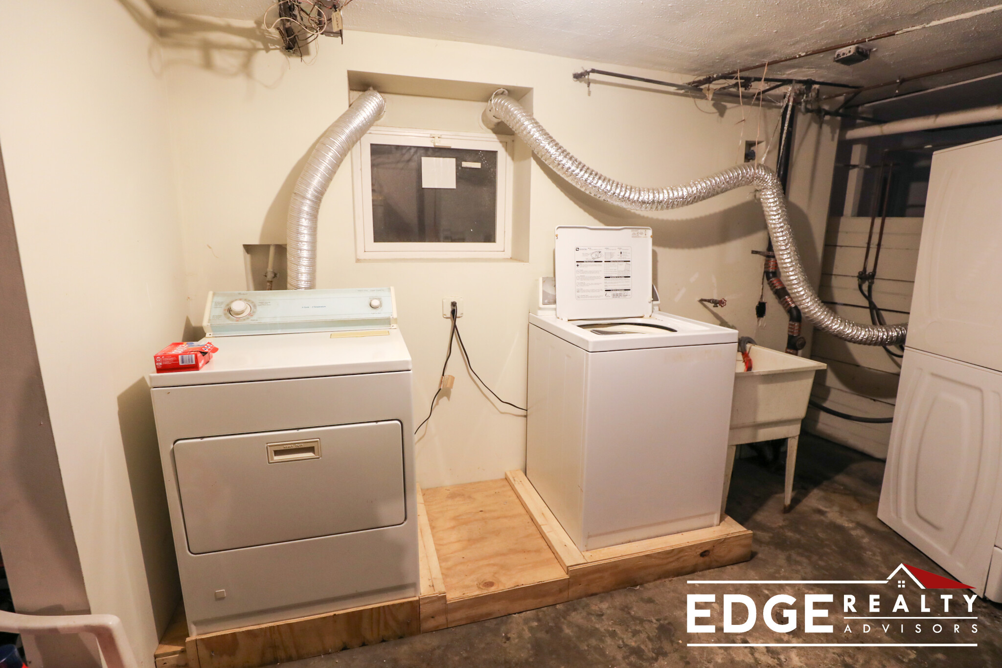 2 bed, 1 bath apartment for rent at 92 Browne St Unit 2, Brookline — photo 10 of 10