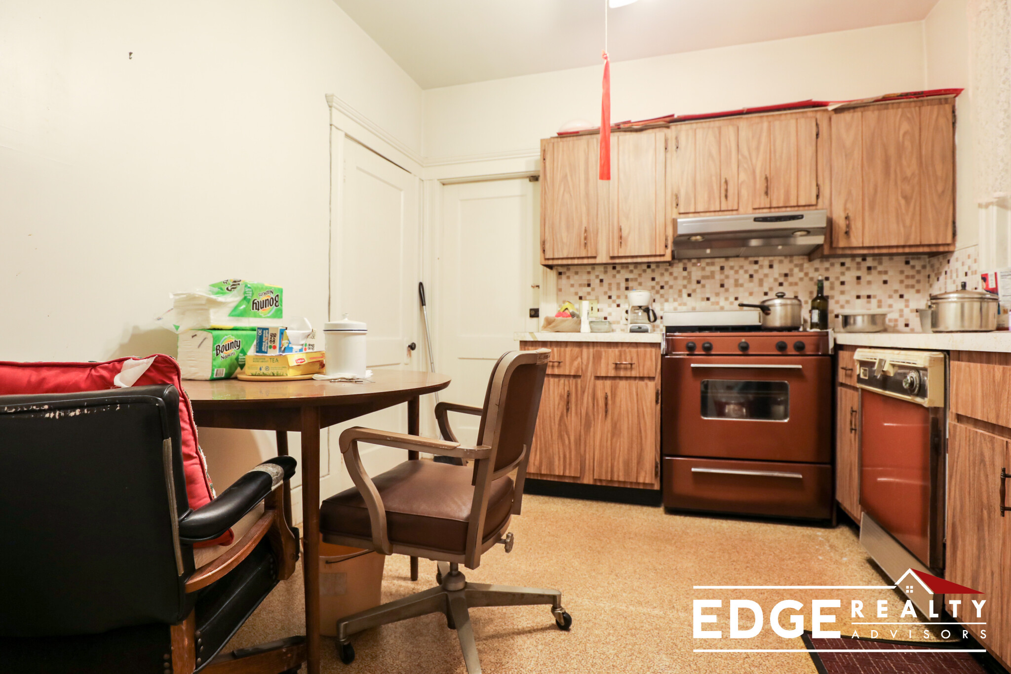 2 bed, 1 bath apartment for rent at 92 Browne St Unit 2, Brookline — photo 1 of 10
