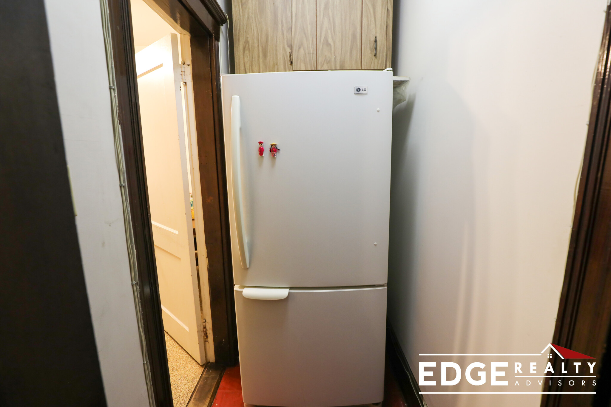 2 bed, 1 bath apartment for rent at 92 Browne St Unit 2, Brookline — photo 9 of 10