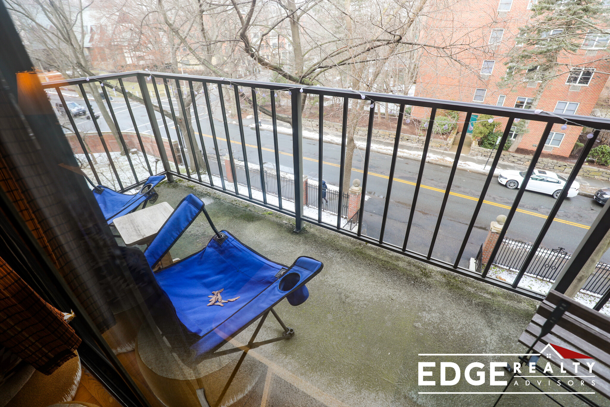 1 bed, 1.5 bath apartment for rent at 135 Pleasant St Unit 405, Brookline — photo 6 of 8