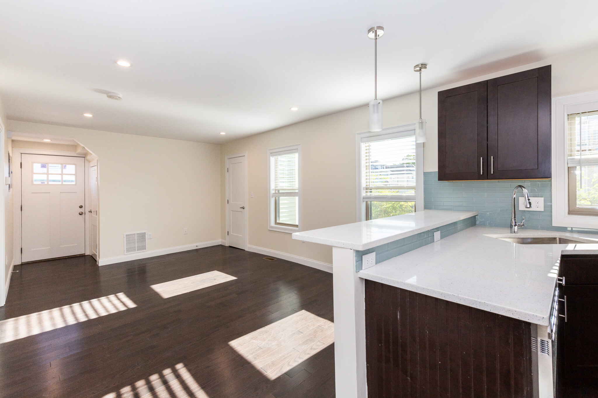 4 bed, 4+ bath apartment for rent at 39 Harvard St Unit 3, Medford — photo 15 of 15