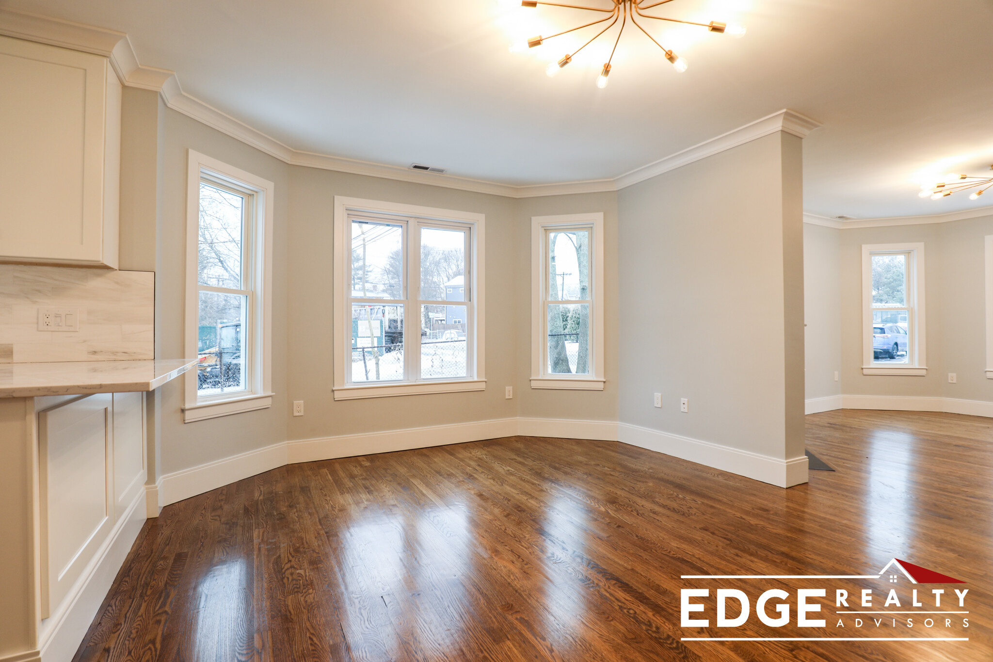 4 bed, 2 bath apartment for rent at 78 Calvary St Unit 1, Waltham — photo 8 of 17