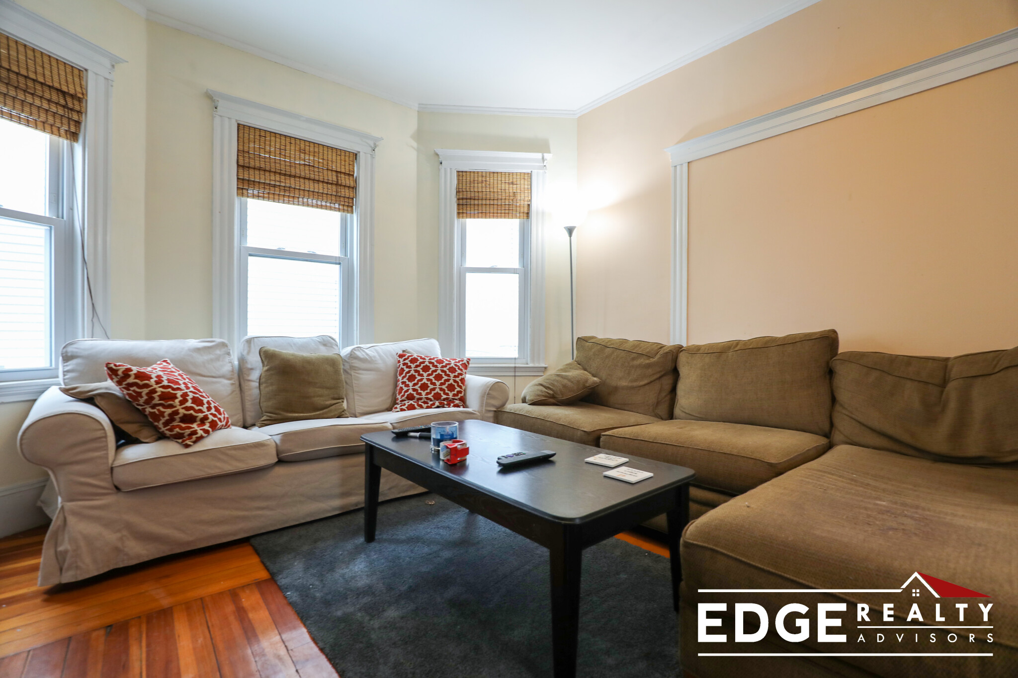 3 bed, 1 bath apartment for rent at 50 Donnybrook Rd Unit 1, Brighton — photo 6 of 12