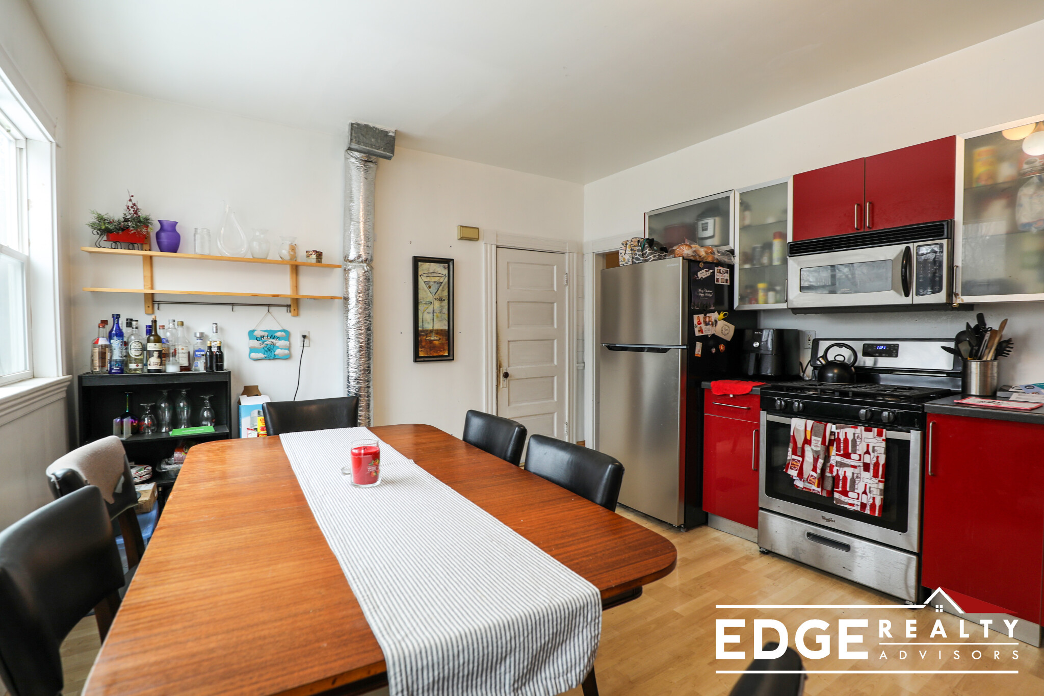 3 bed, 1 bath apartment for rent at 50 Donnybrook Rd Unit 1, Brighton — photo 4 of 12