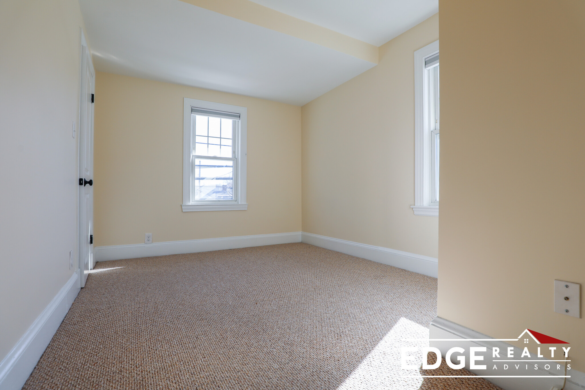 3 bed, 1 bath apartment for rent at 44 Waverley Ave Unit 1, Watertown — photo 10 of 11