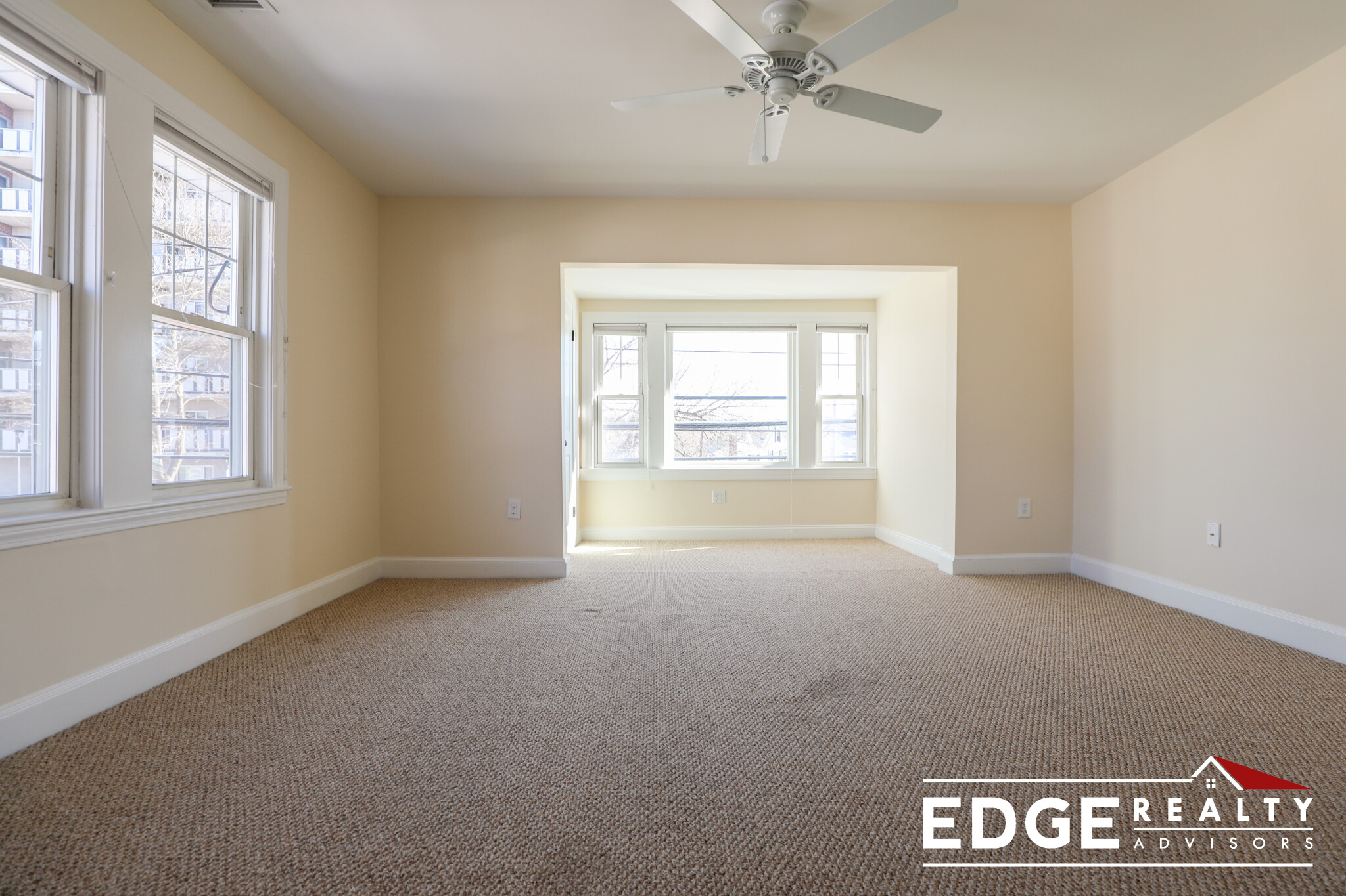 3 bed, 1 bath apartment for rent at 44 Waverley Ave Unit 1, Watertown — photo 8 of 11