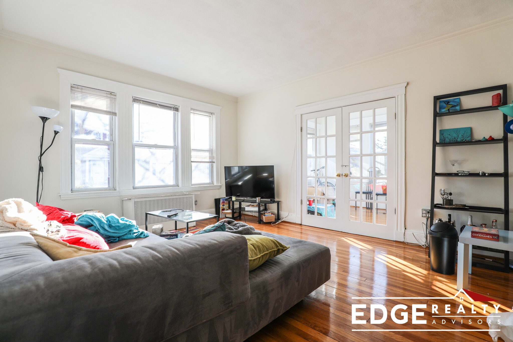 4 bed, 2 bath apartment for rent at 42 Lawton St Unit 1, Coolidge Corner — photo 2 of 14