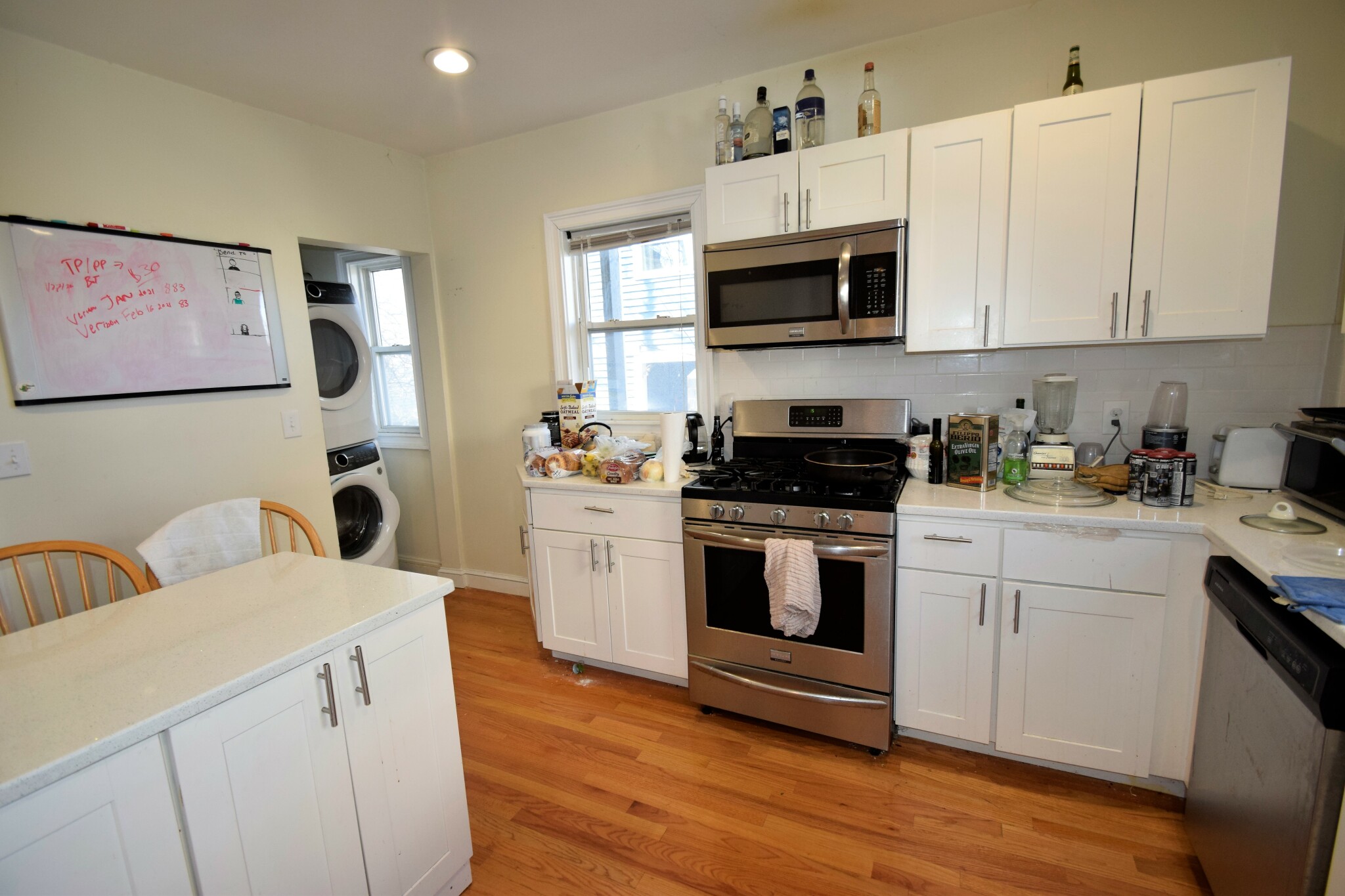 3 bed, 2 bath apartment for rent at 13 Winter Hill Rd Unit 1, Medford — photo 10 of 12