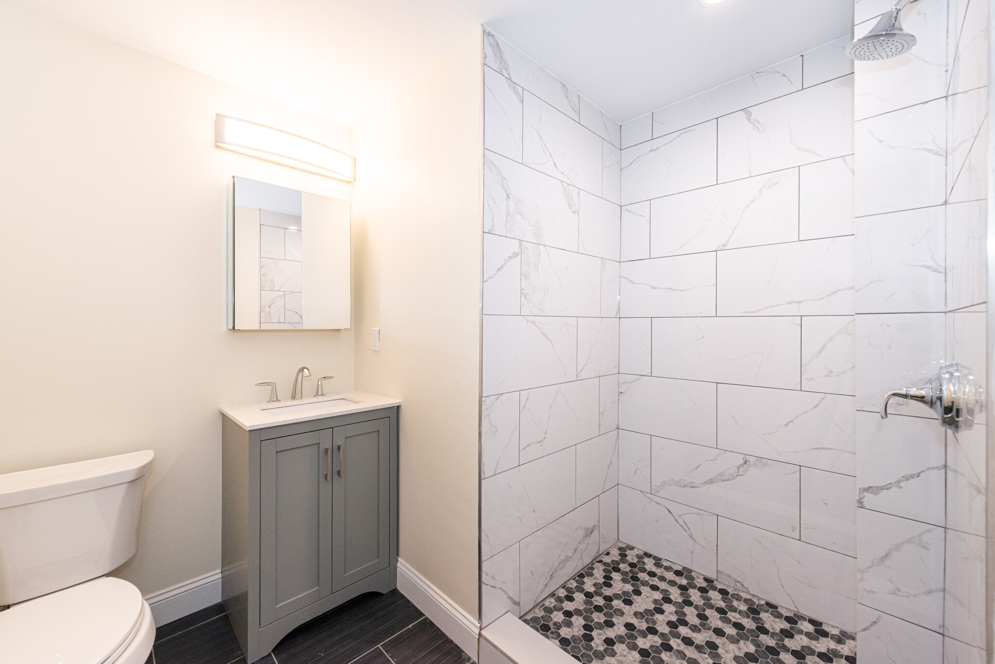 4 bed, 4+ bath apartment for rent at 14 Marion St Unit 2, Medford — photo 6 of 15
