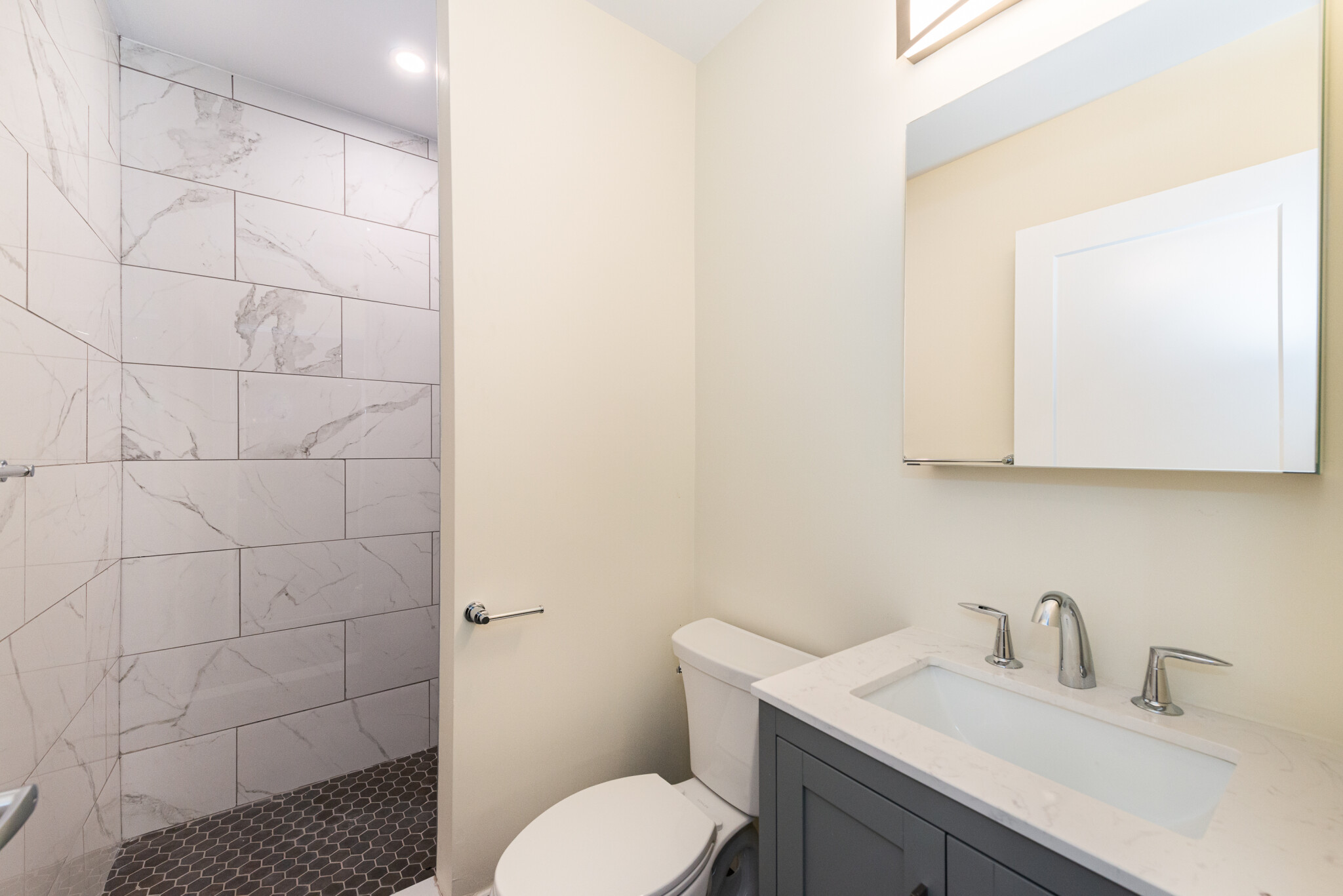 4 bed, 4+ bath apartment for rent at 14 Marion St Unit 2, Medford — photo 10 of 15