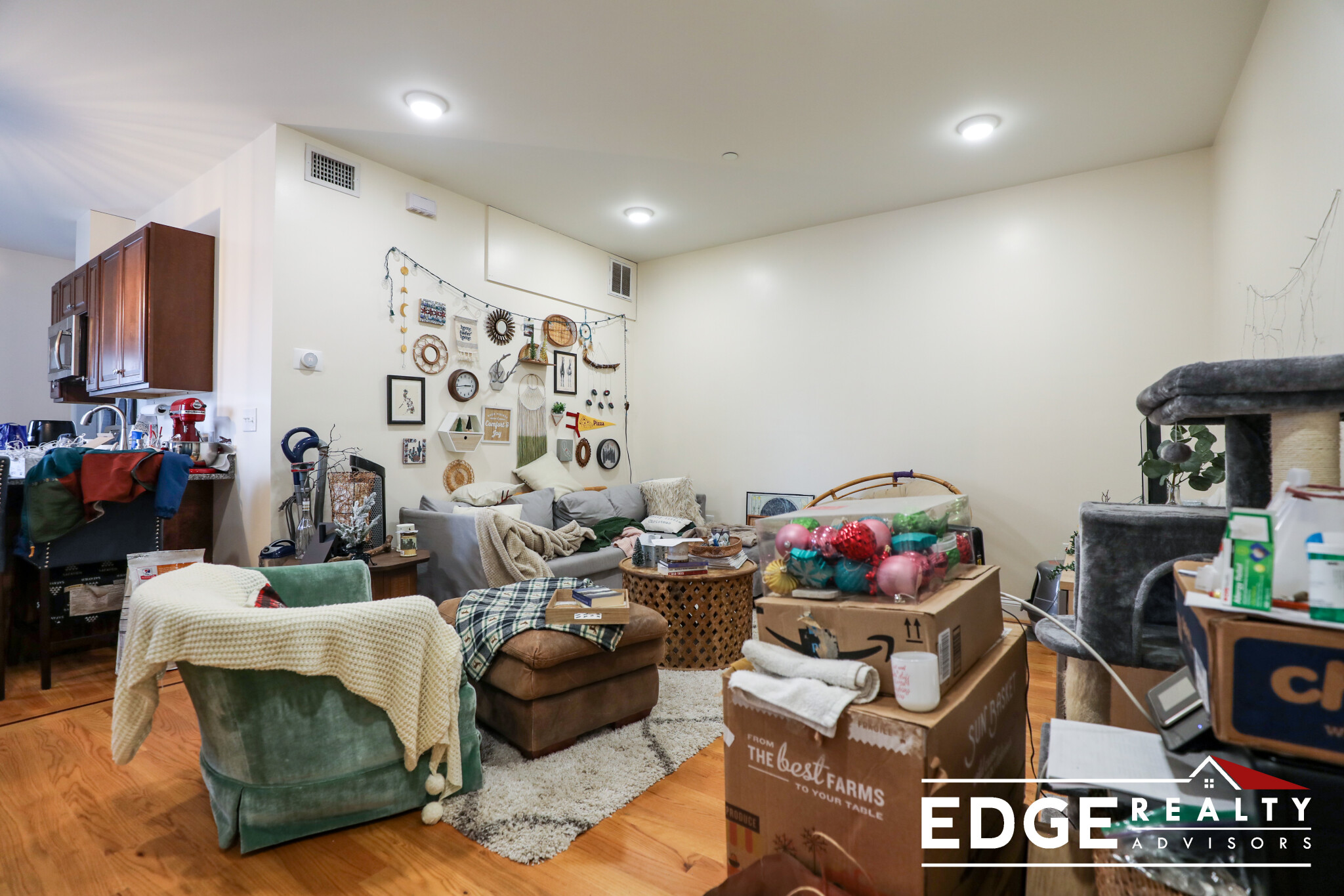 1 bed, 1 bath apartment for rent at 545 Washington St Unit 4, Brighton — photo 2 of 7