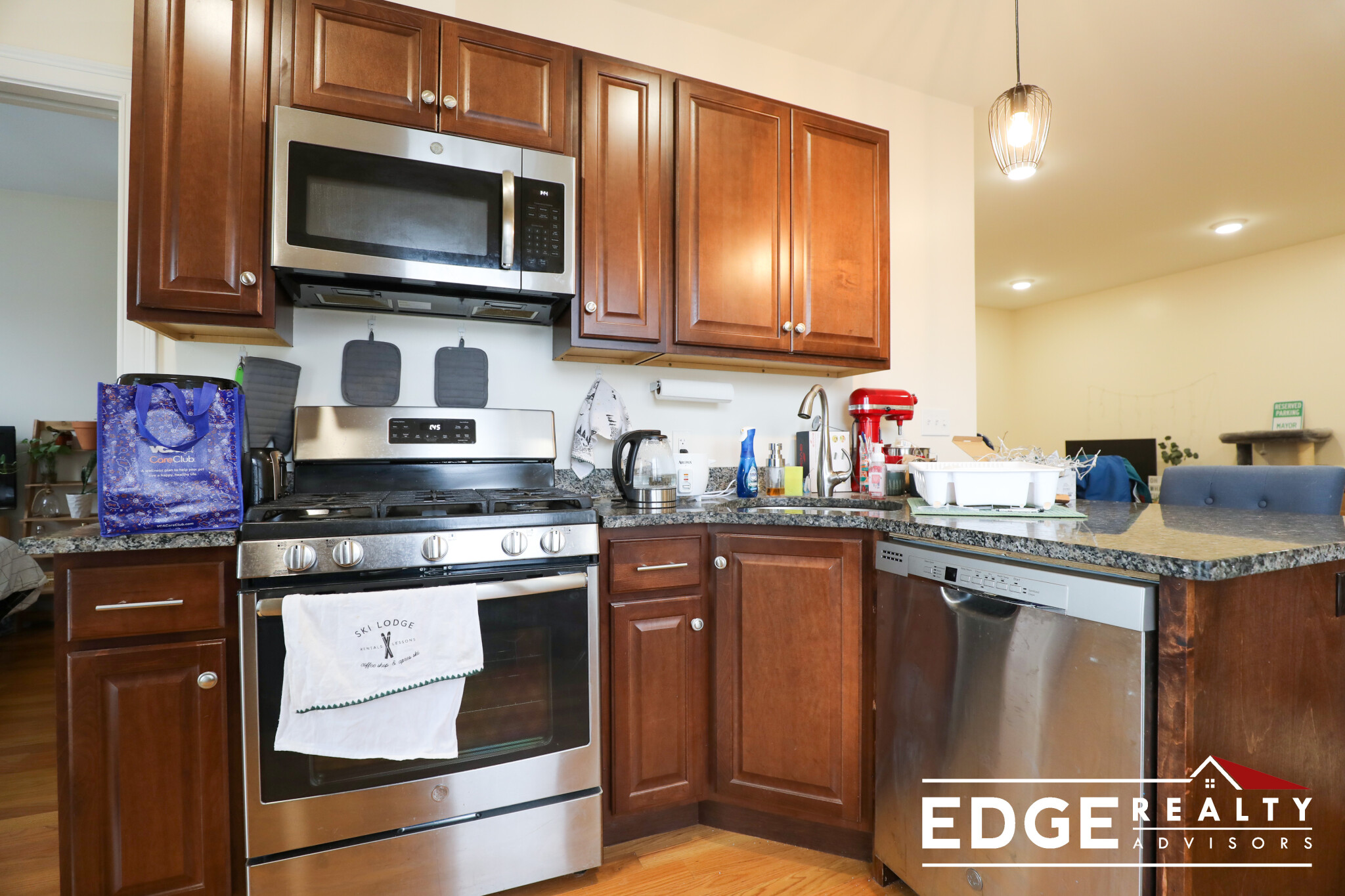 1 bed, 1 bath apartment for rent at 545 Washington St Unit 4, Brighton — photo 1 of 7