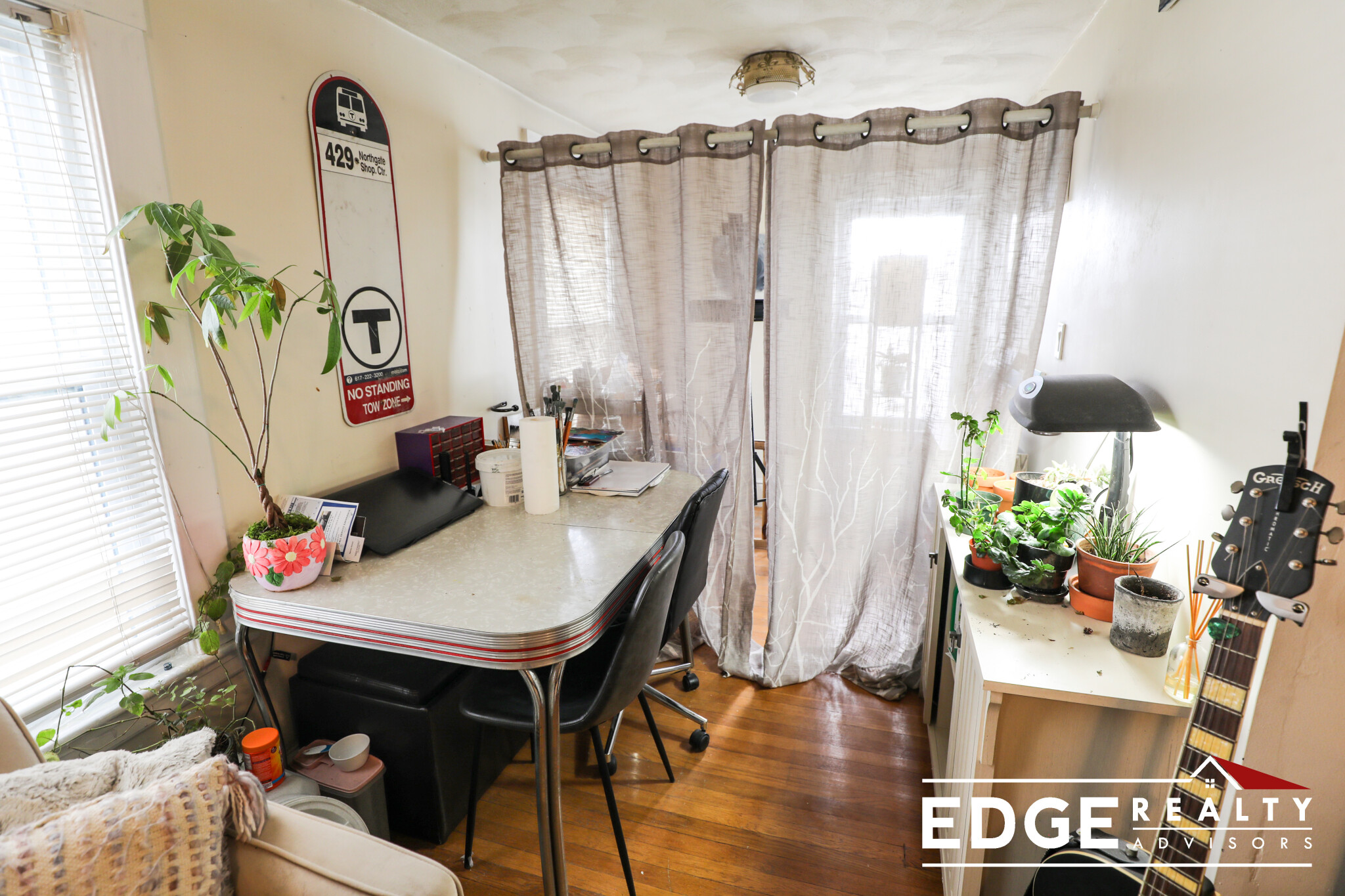 3 bed, 1 bath apartment for rent at 32 Cherry St Unit 2, Davis Square — photo 7 of 12