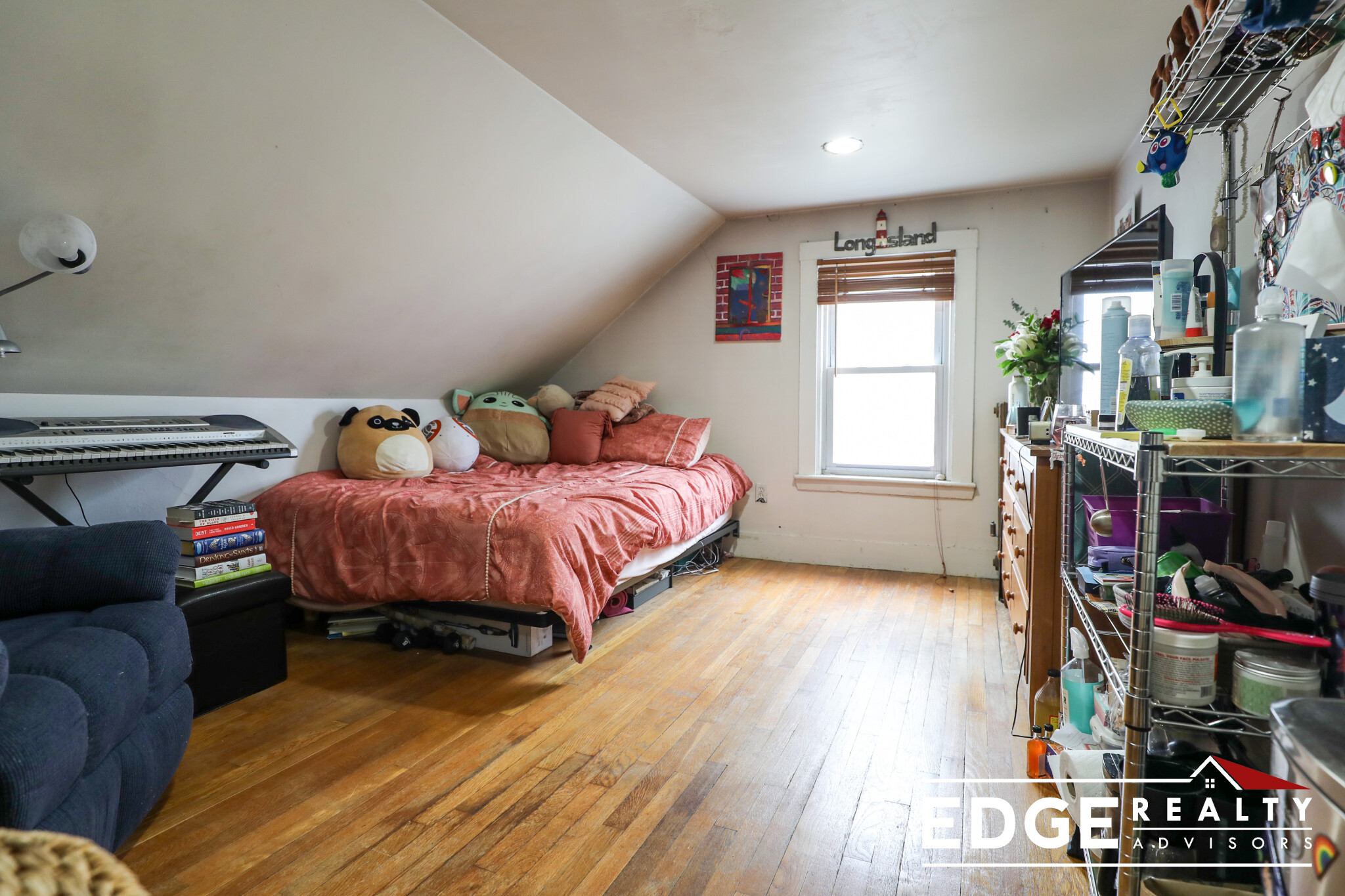 3 bed, 1 bath apartment for rent at 32 Cherry St Unit 2, Davis Square — photo 10 of 12