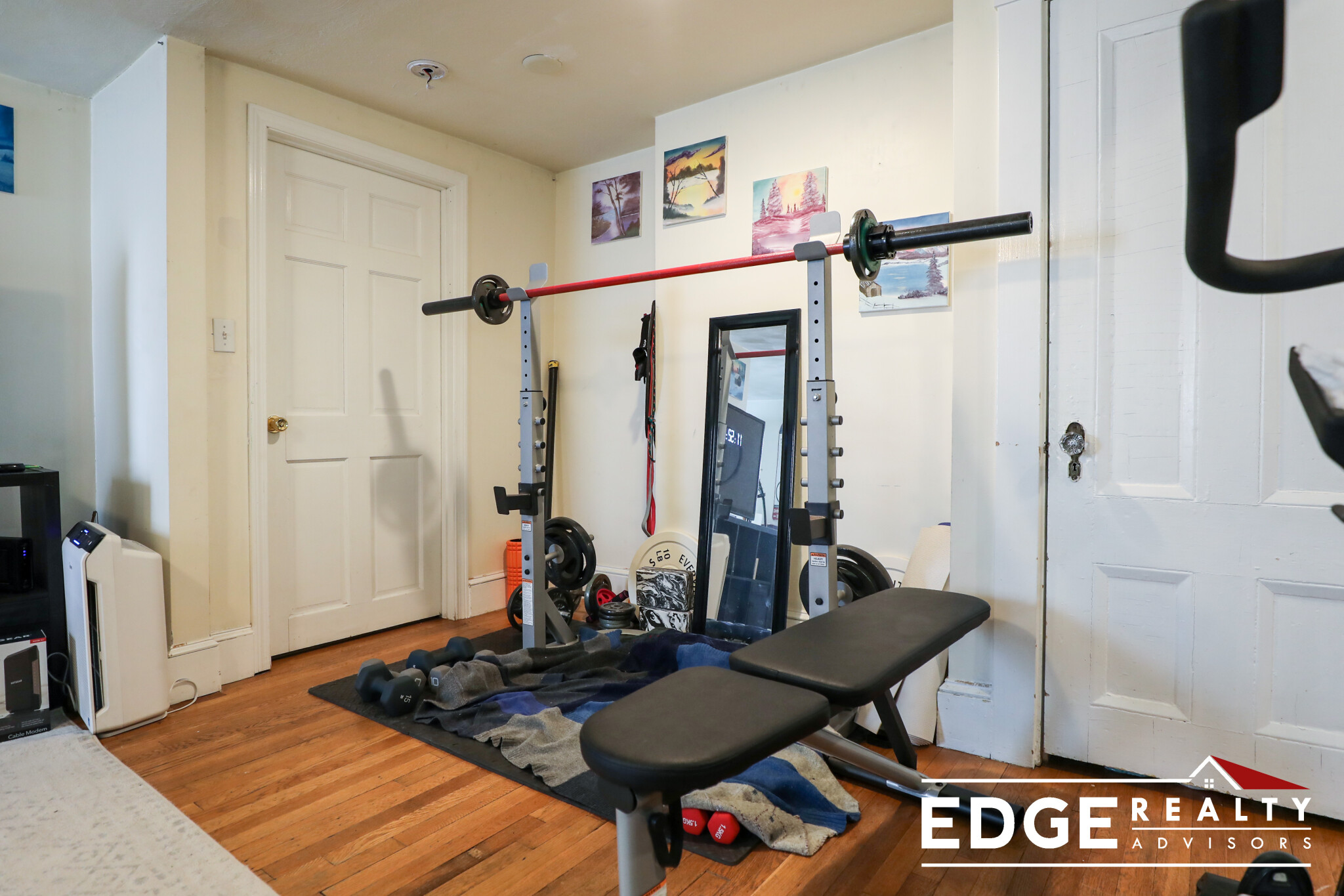 3 bed, 1 bath apartment for rent at 32 Cherry St Unit 2, Davis Square — photo 6 of 12