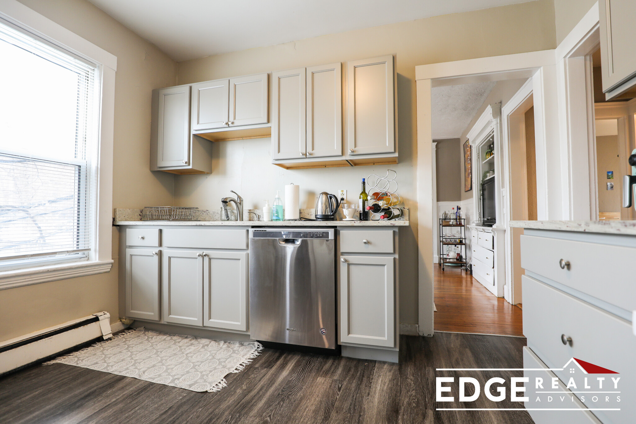 3 bed, 1 bath apartment for rent at 1 Boulevard Ter, Brighton