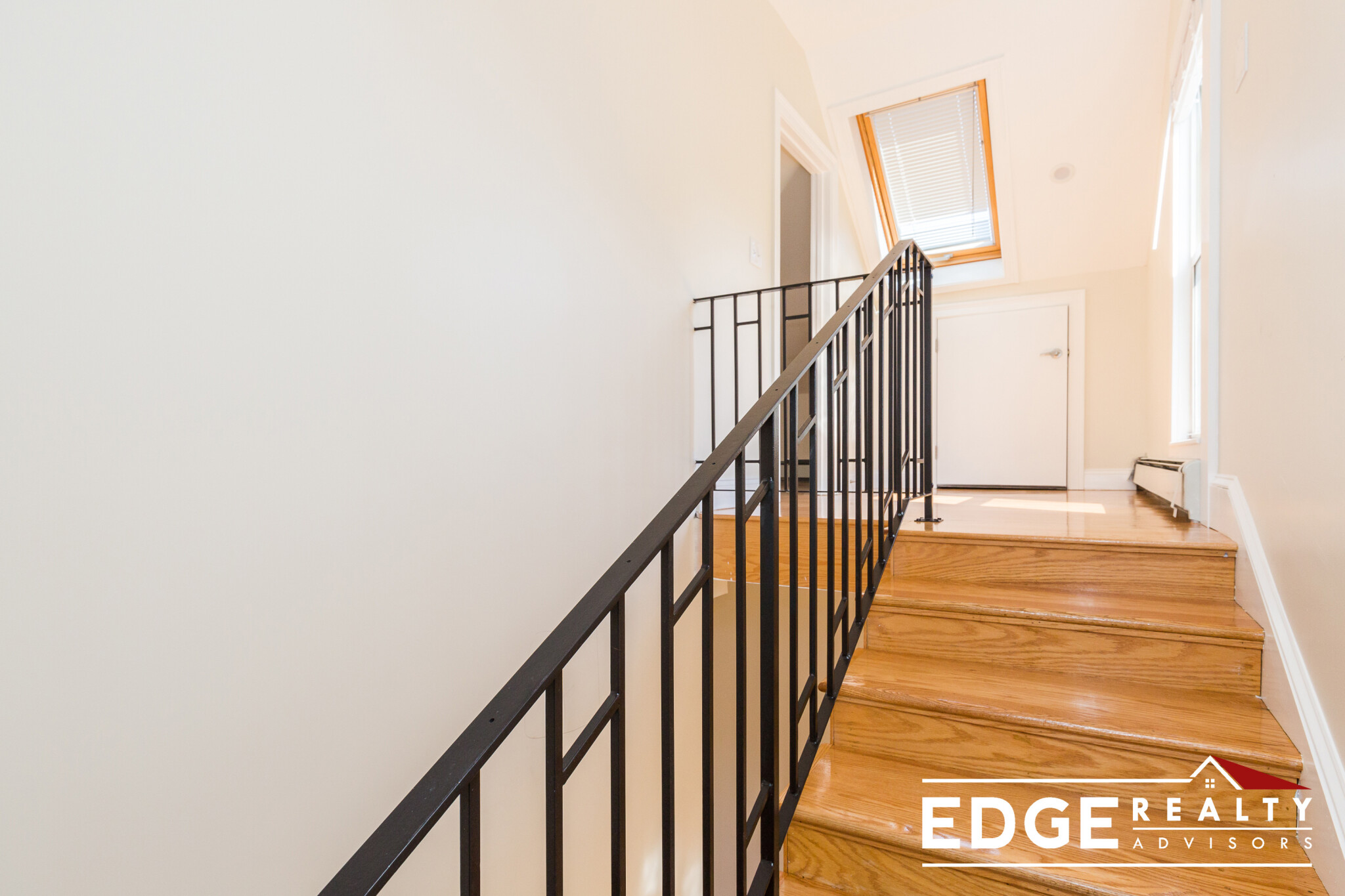 136 Monument St, Medford