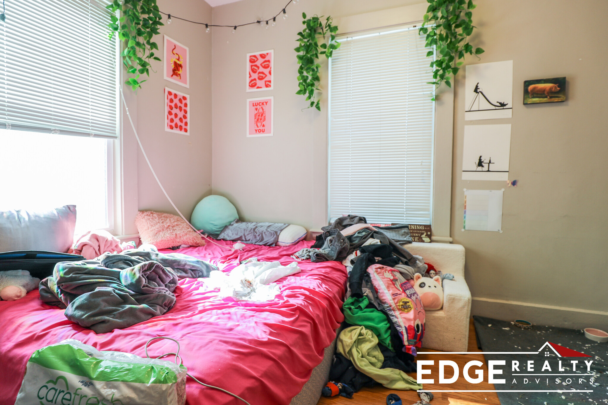 3 bed, 2 bath apartment for rent at 17 Greylock Rd, Allston — photo 6 of 9