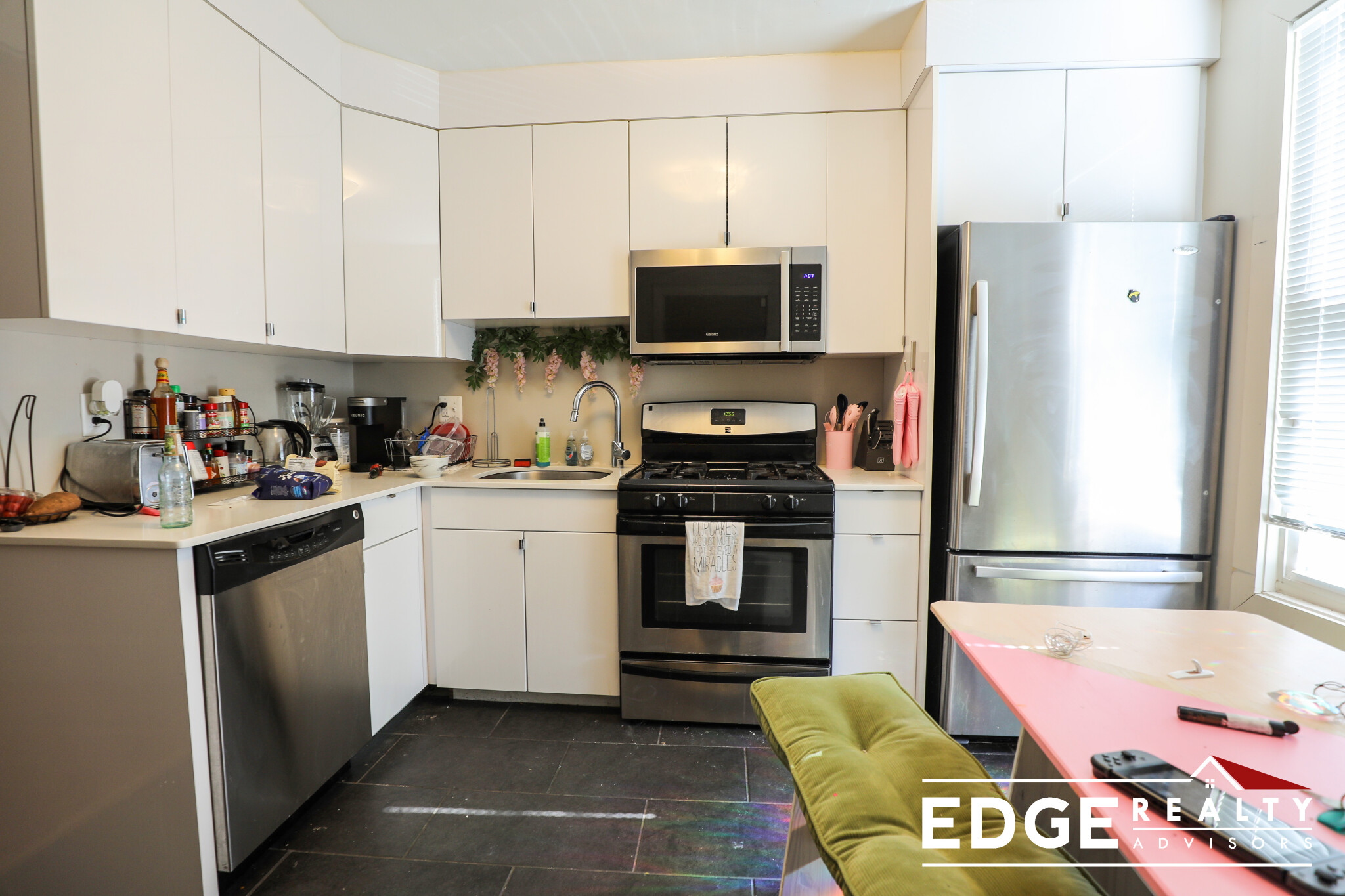 3 bed, 2 bath apartment for rent at 17 Greylock Rd, Allston — photo 1 of 9