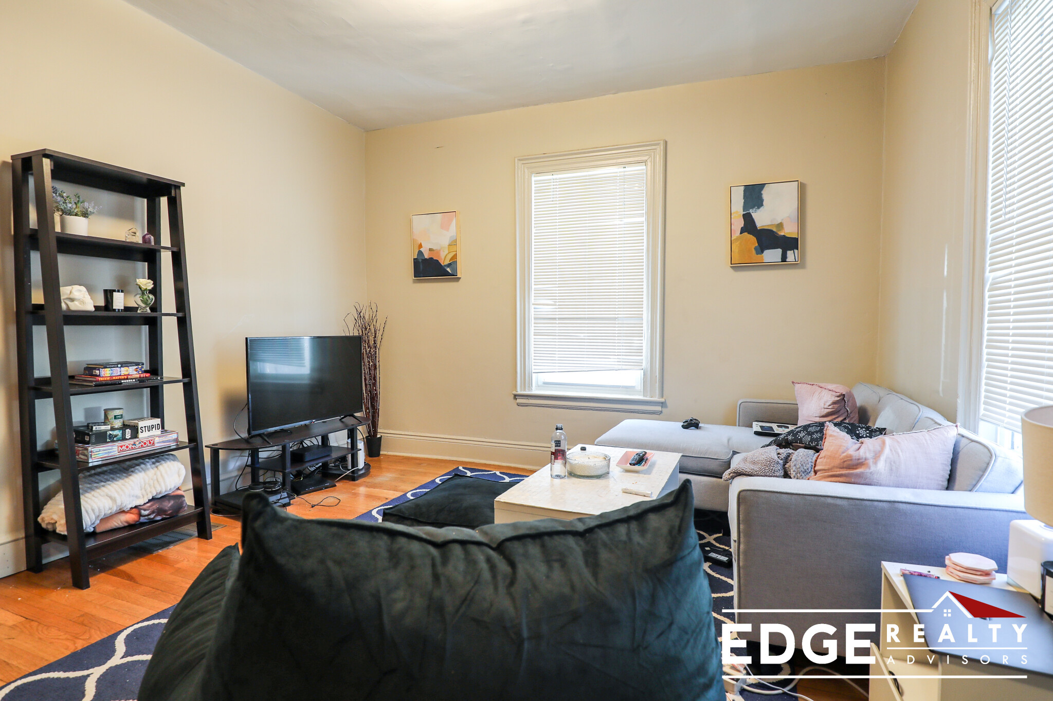 3 bed, 2 bath apartment for rent at 17 Greylock Rd, Allston — photo 2 of 9