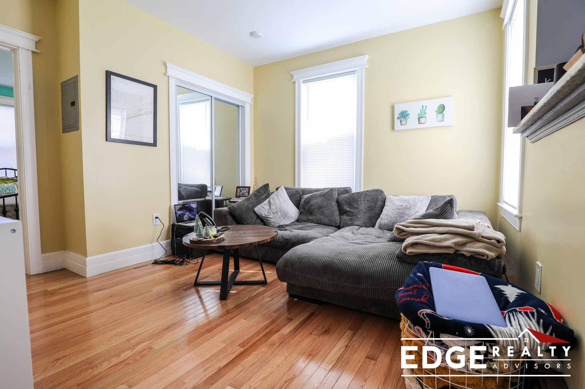 1 bed, 1 bath apartment for rent at 21 Lothrop St Unit 1, Brighton — photo 4 of 6