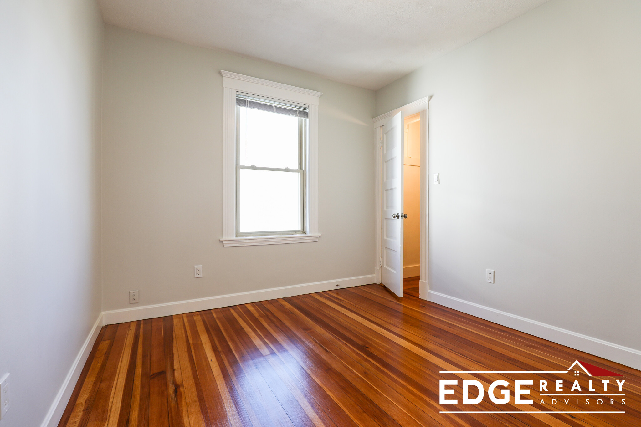 31 Montfern Ave, Brighton