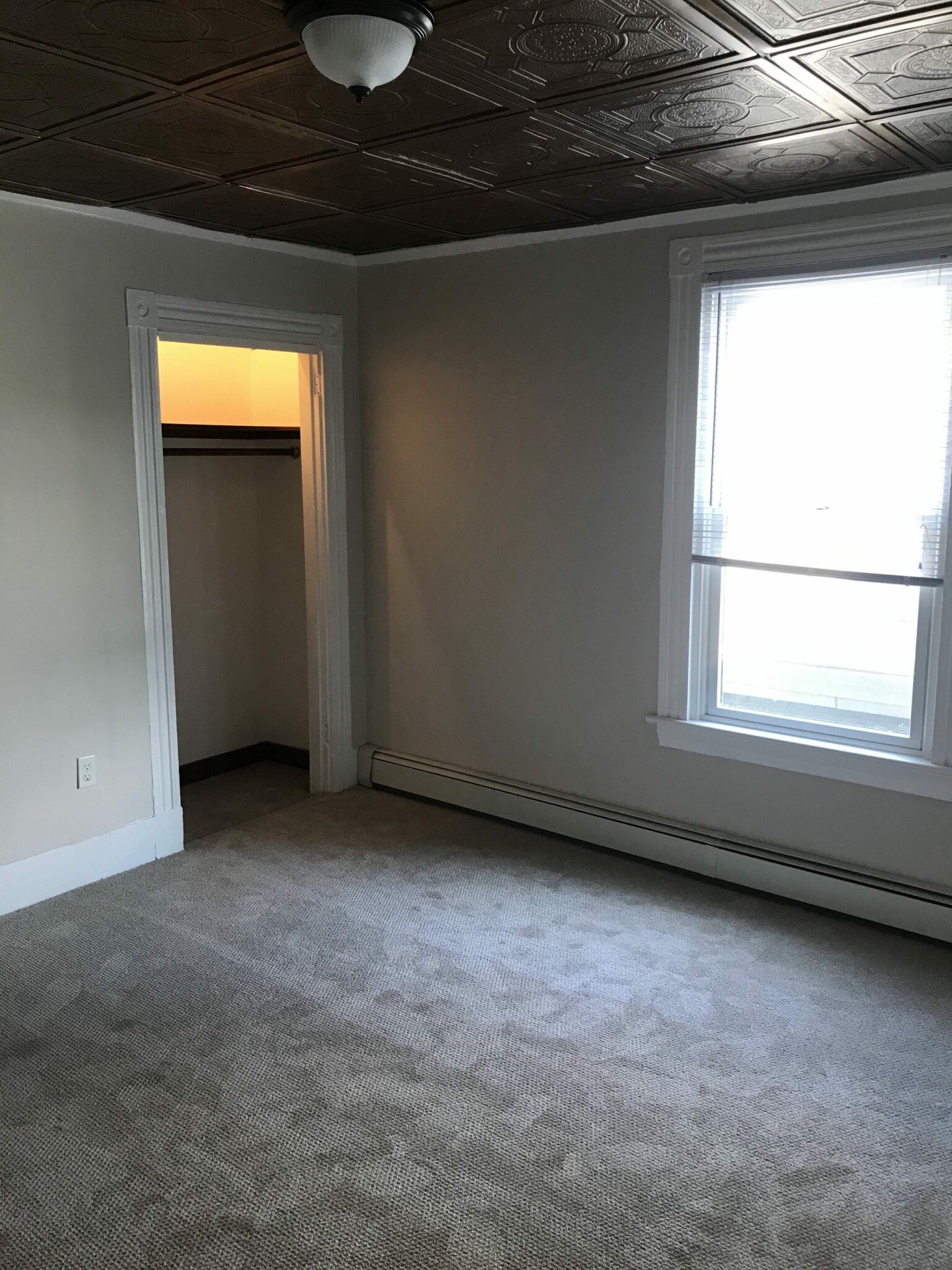 47 Pratt St, Allston