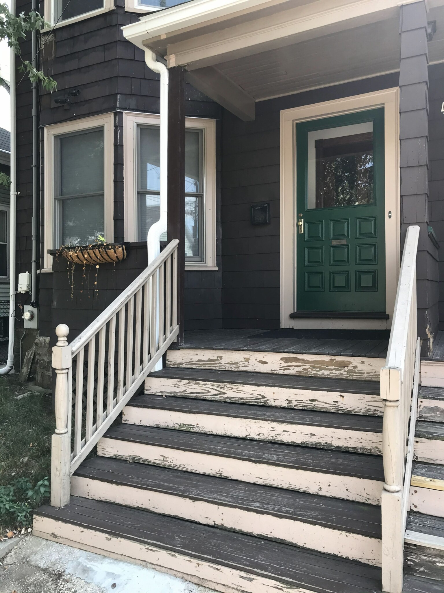 47 Pratt St, Allston