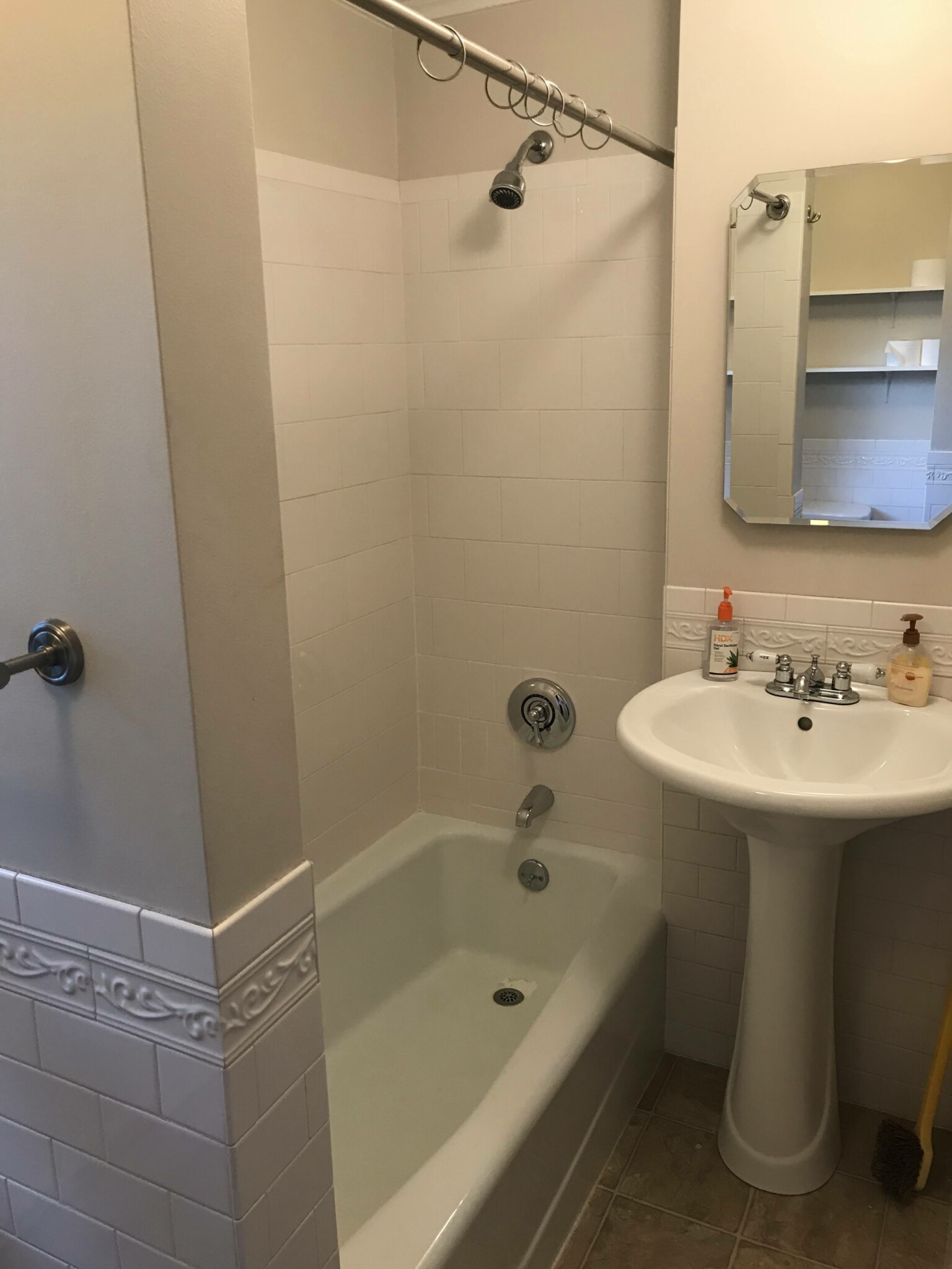 47 Pratt St, Allston