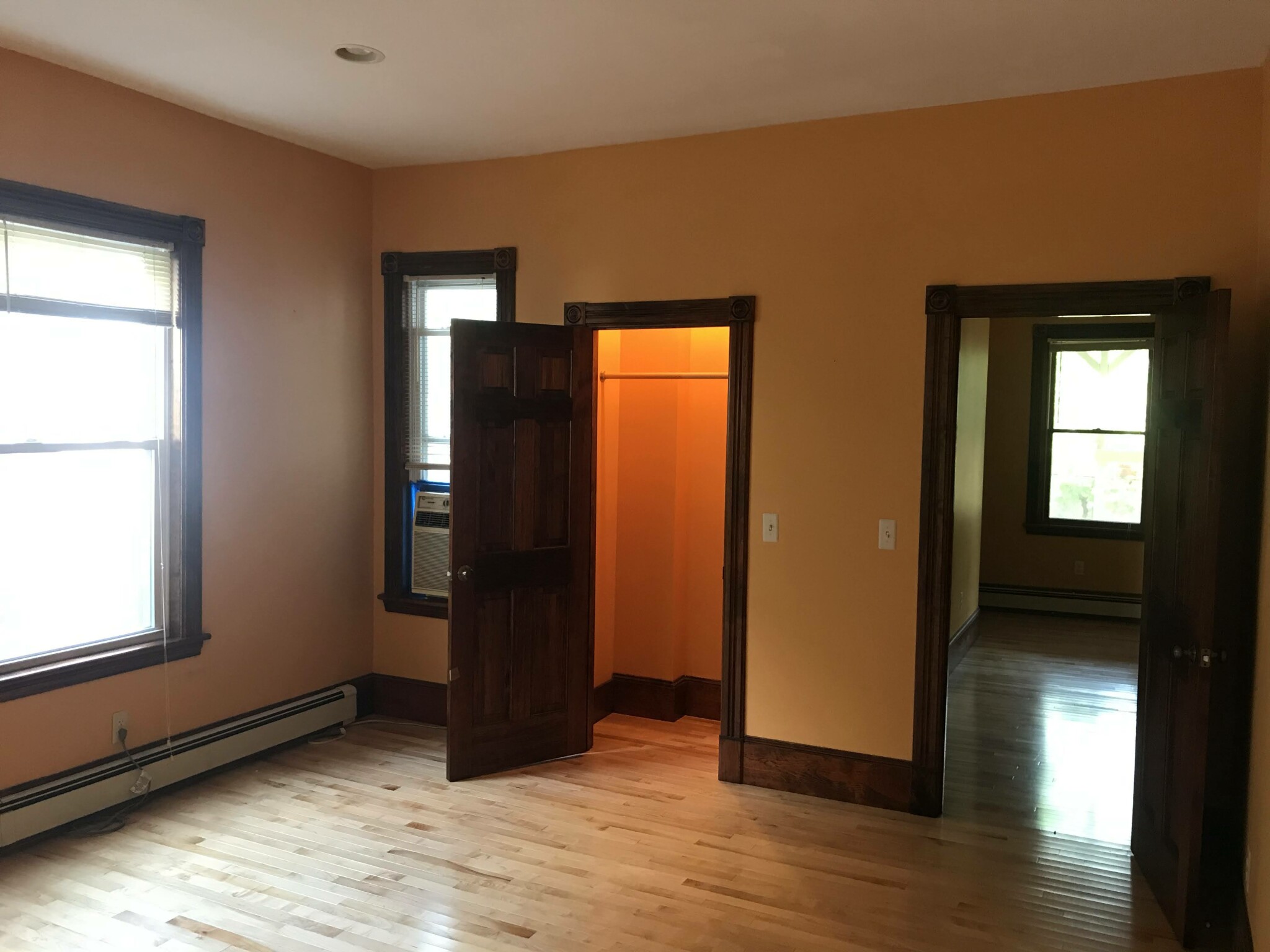 47 Pratt St, Allston