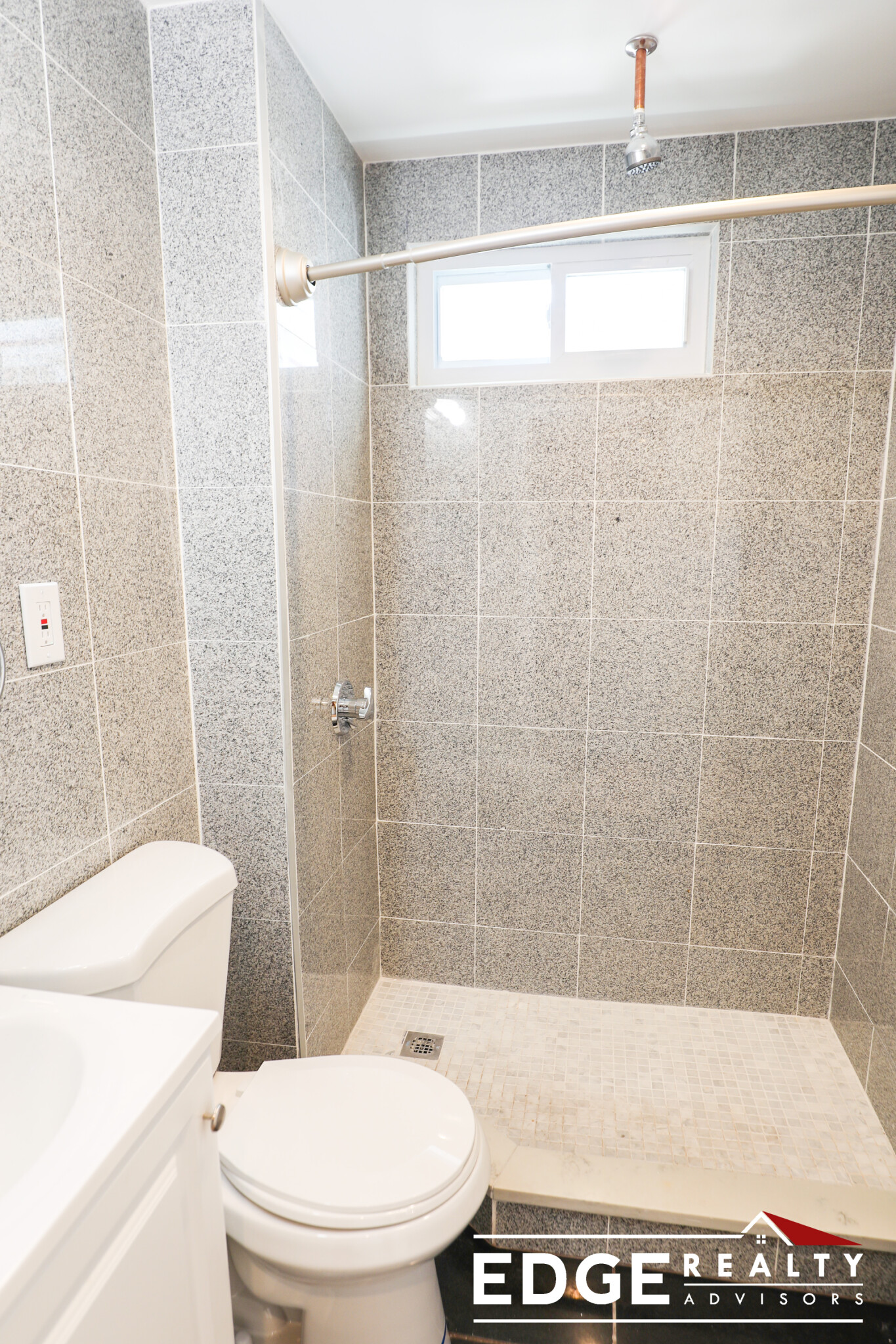 15 Greycliff Rd, Brighton