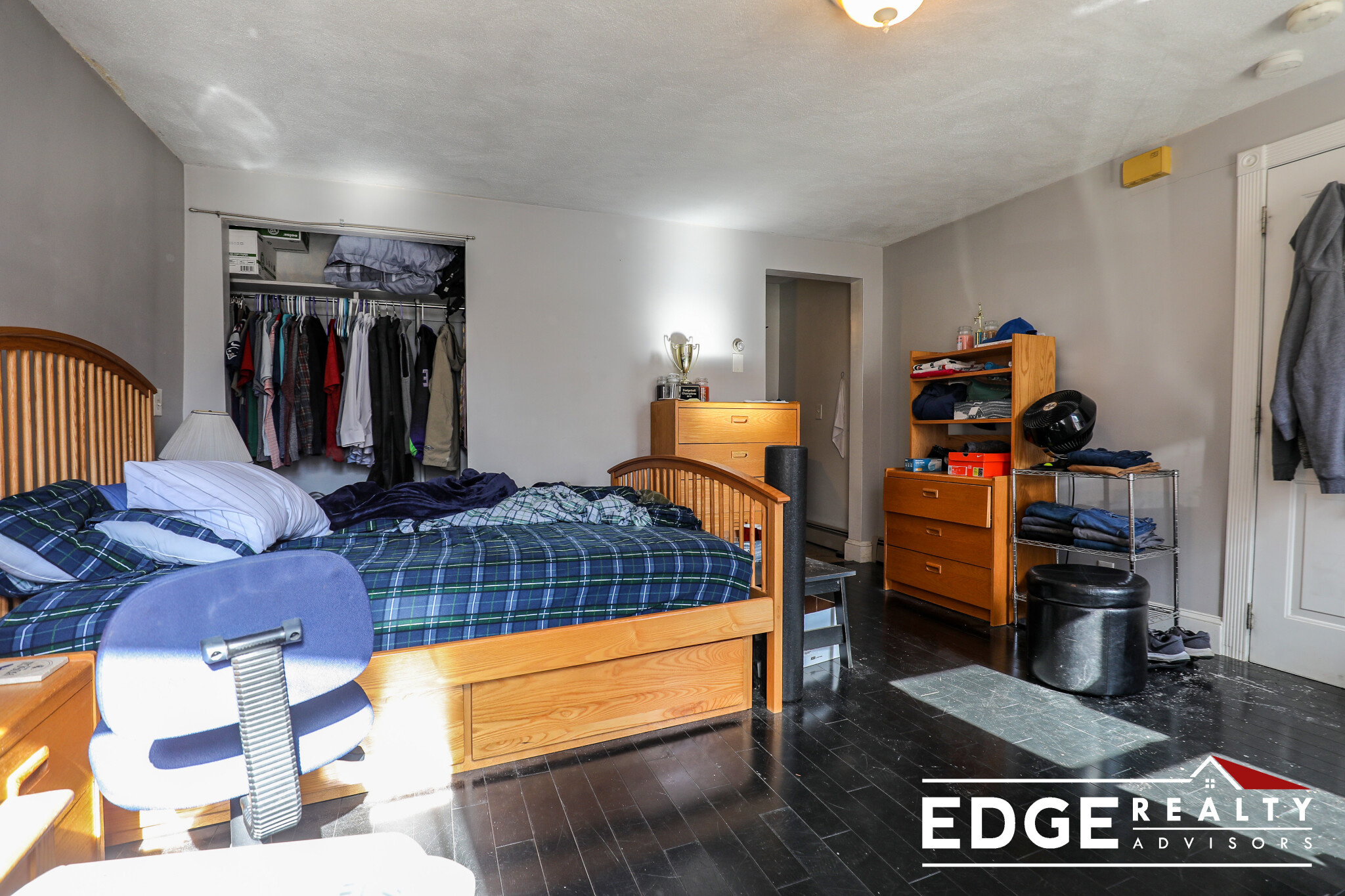 5 Cottage St, South Boston