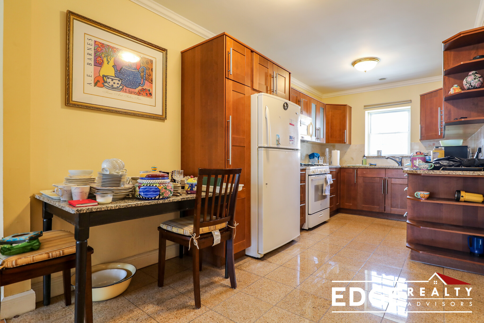 204 Lake Shore Rd, Brighton