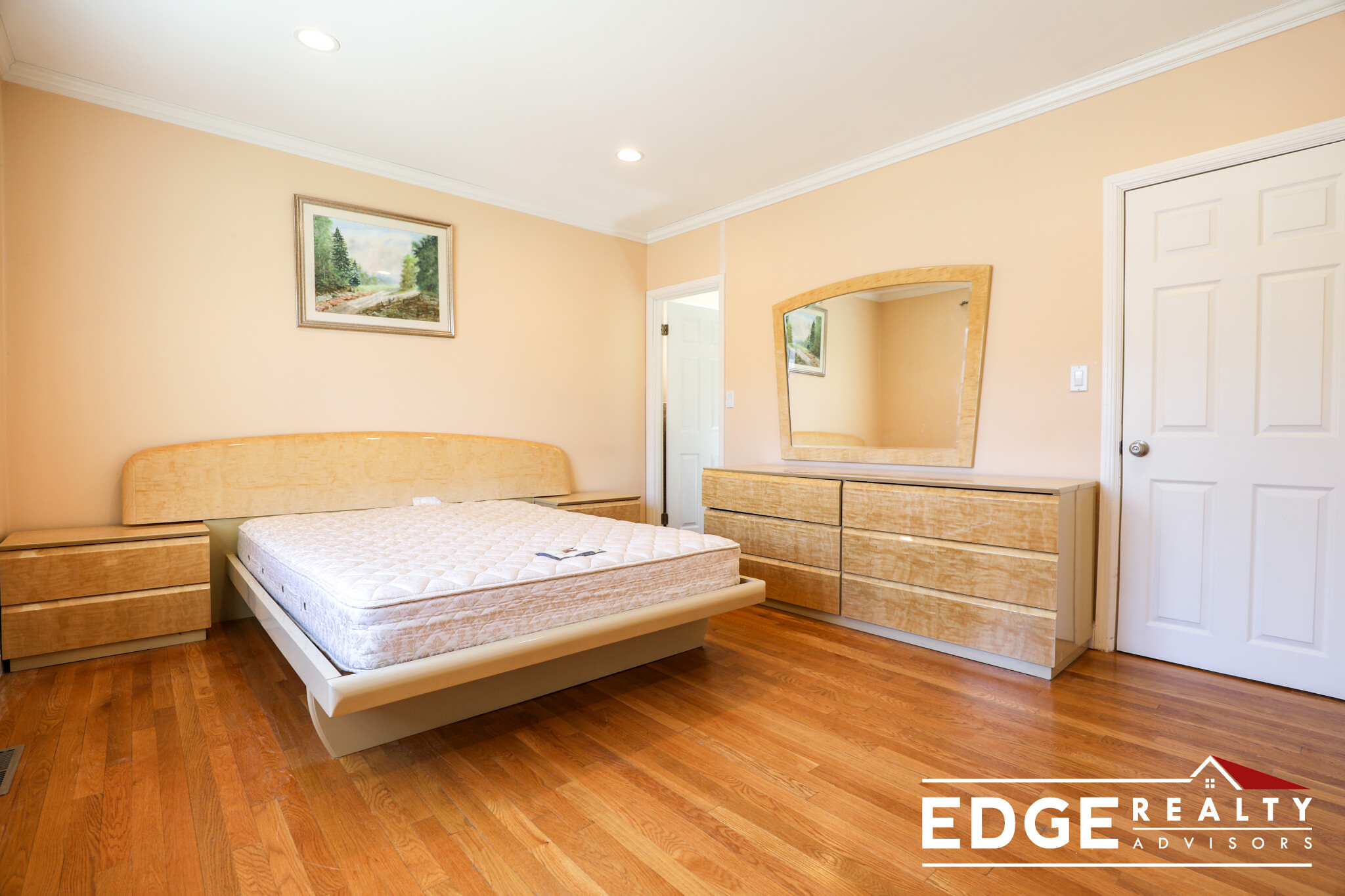 204 Lake Shore Rd, Brighton