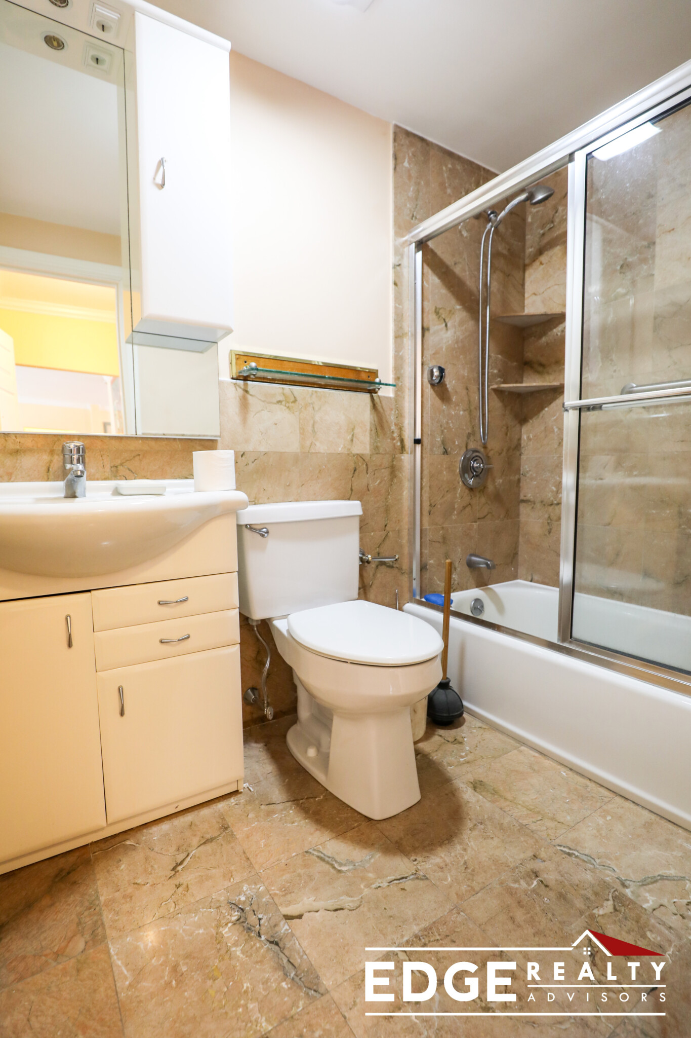 204 Lake Shore Rd, Brighton