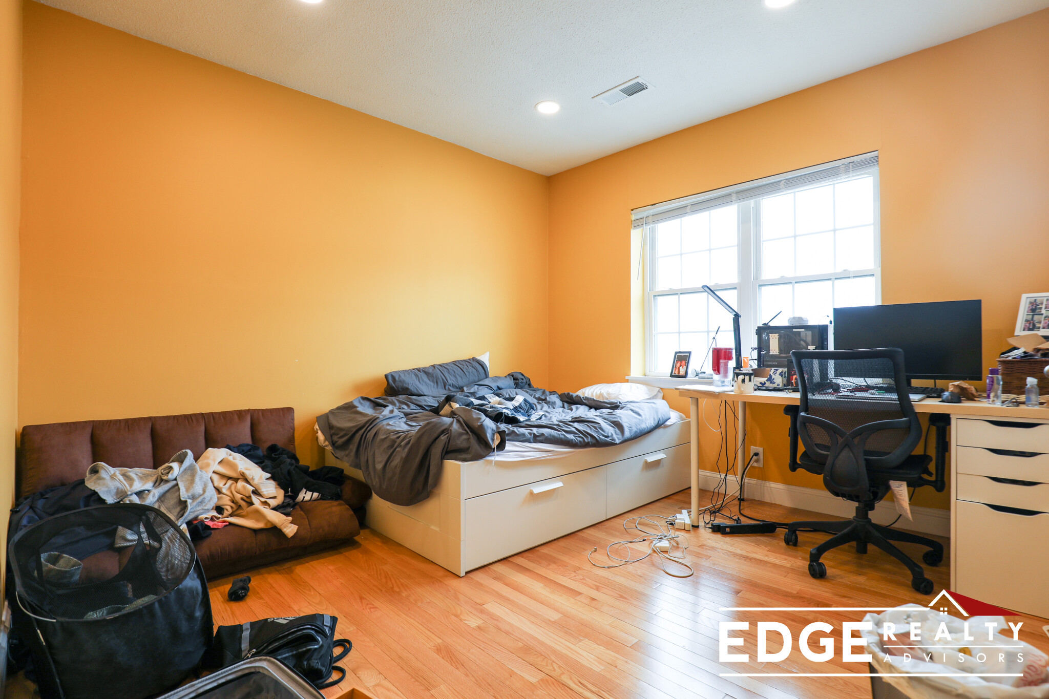 214 Lake Shore Rd, Brighton