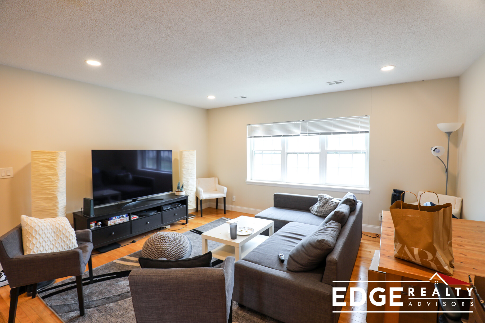 214 Lake Shore Rd, Brighton