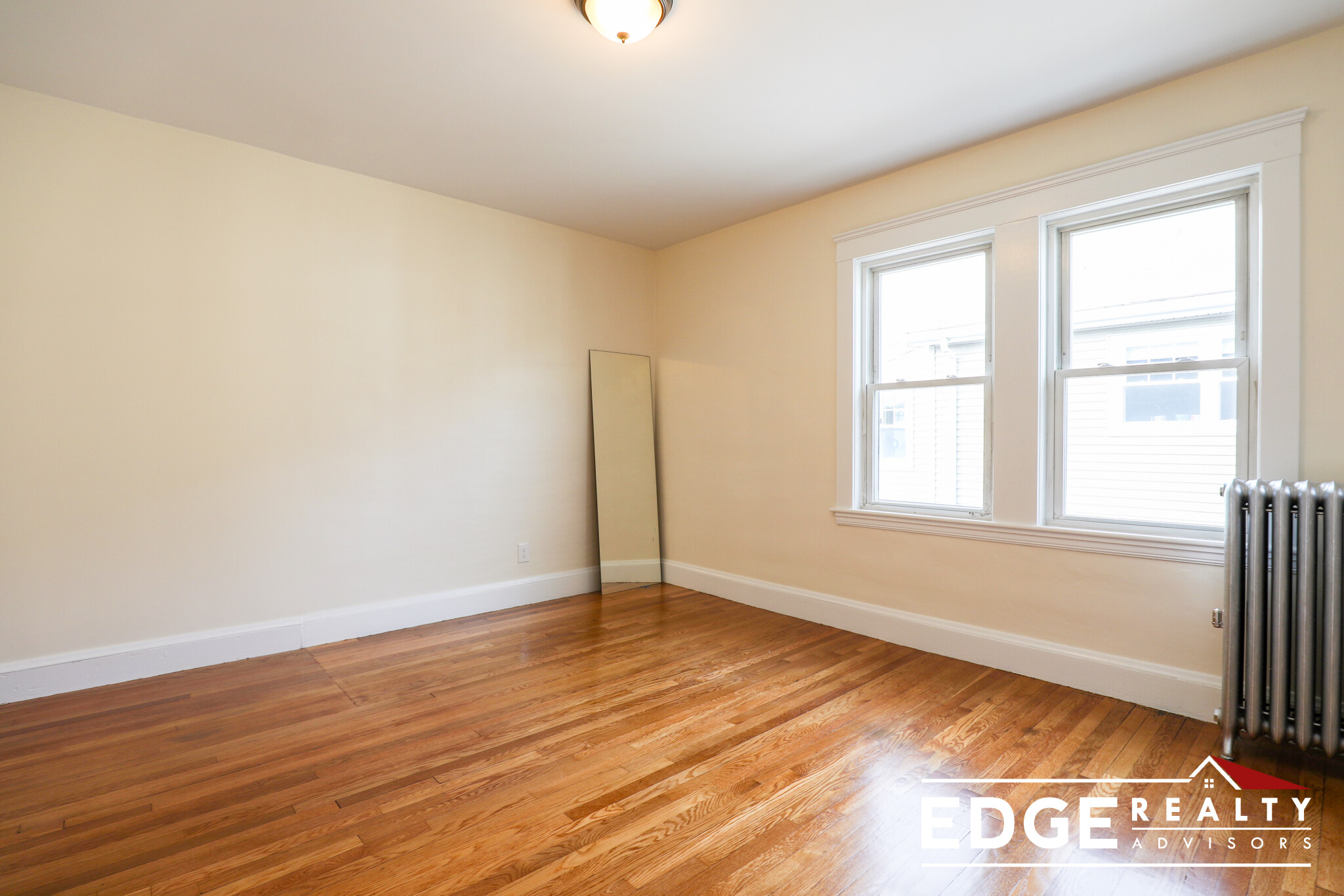 13 Derby Rd, Watertown