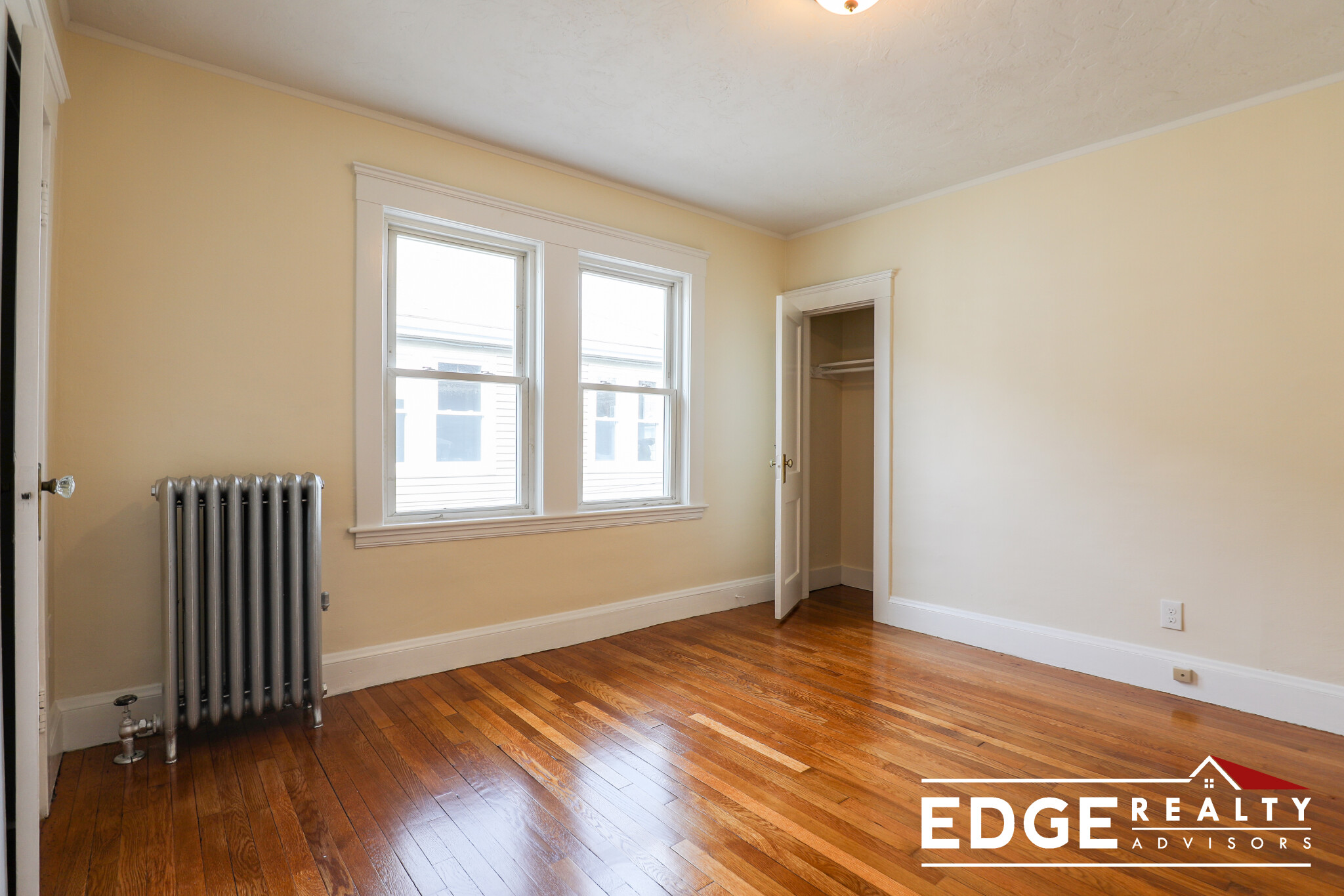 13 Derby Rd, Watertown