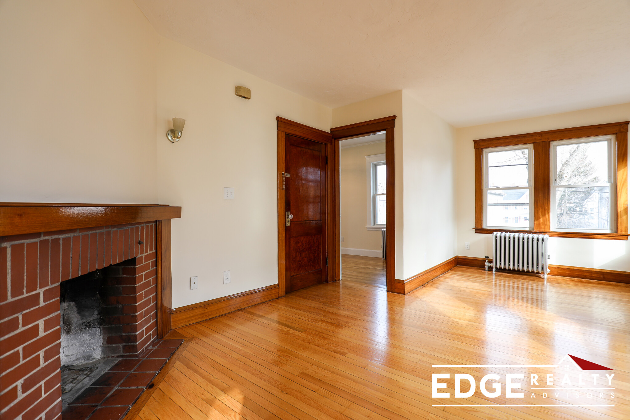 13 Derby Rd, Watertown