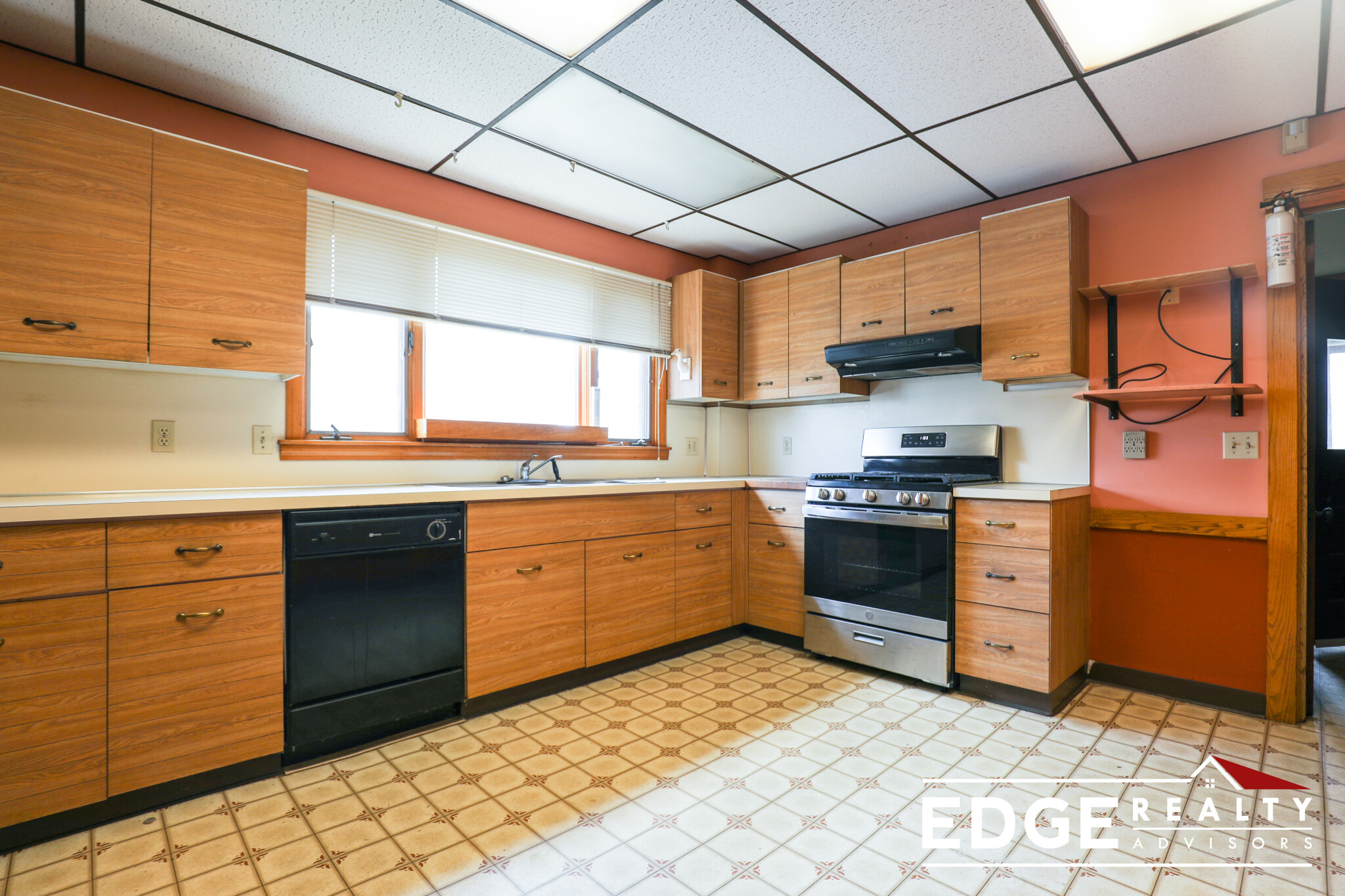 218 Maplewood St, Watertown