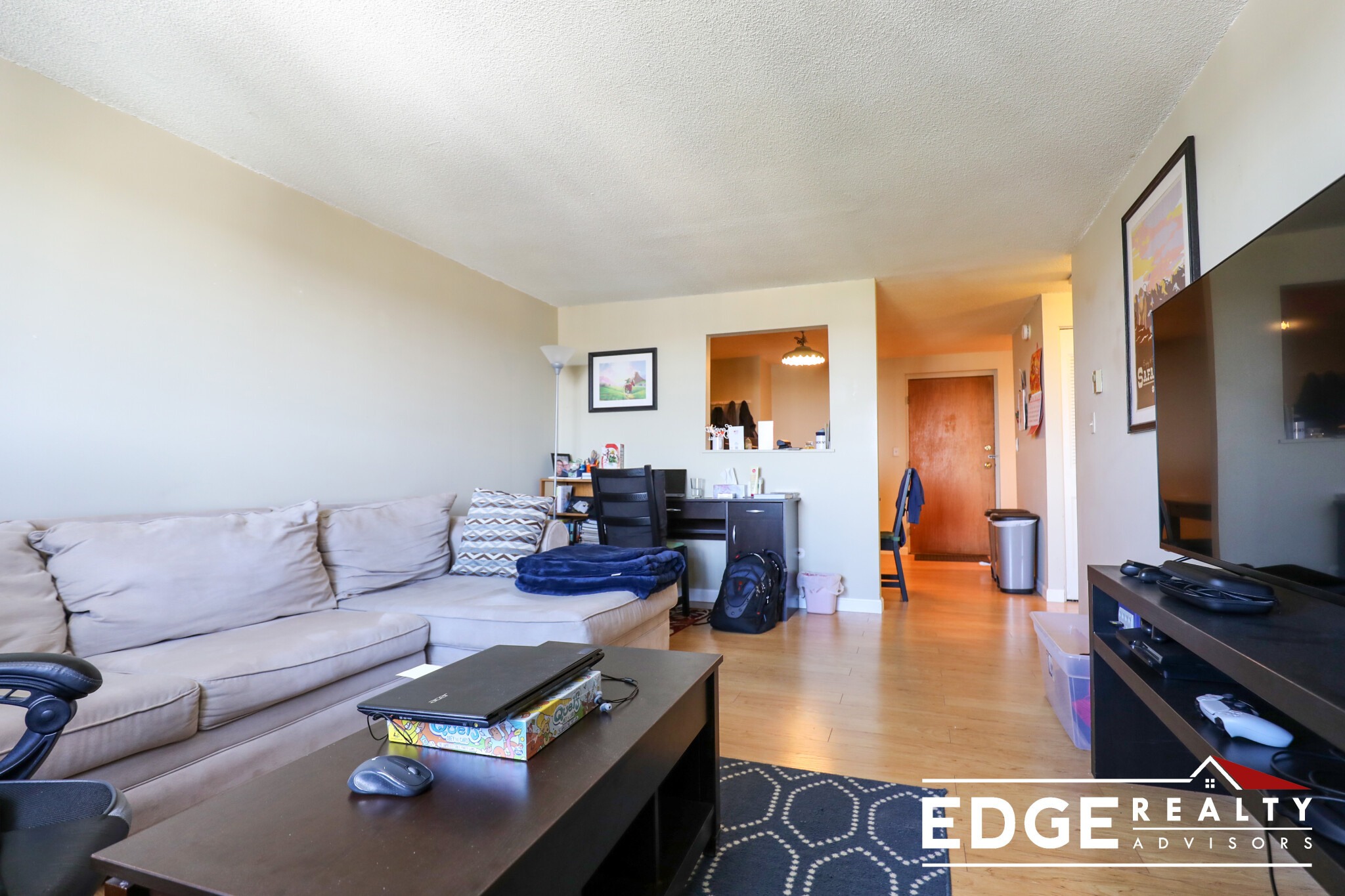 98 Beacon St, Ball Square