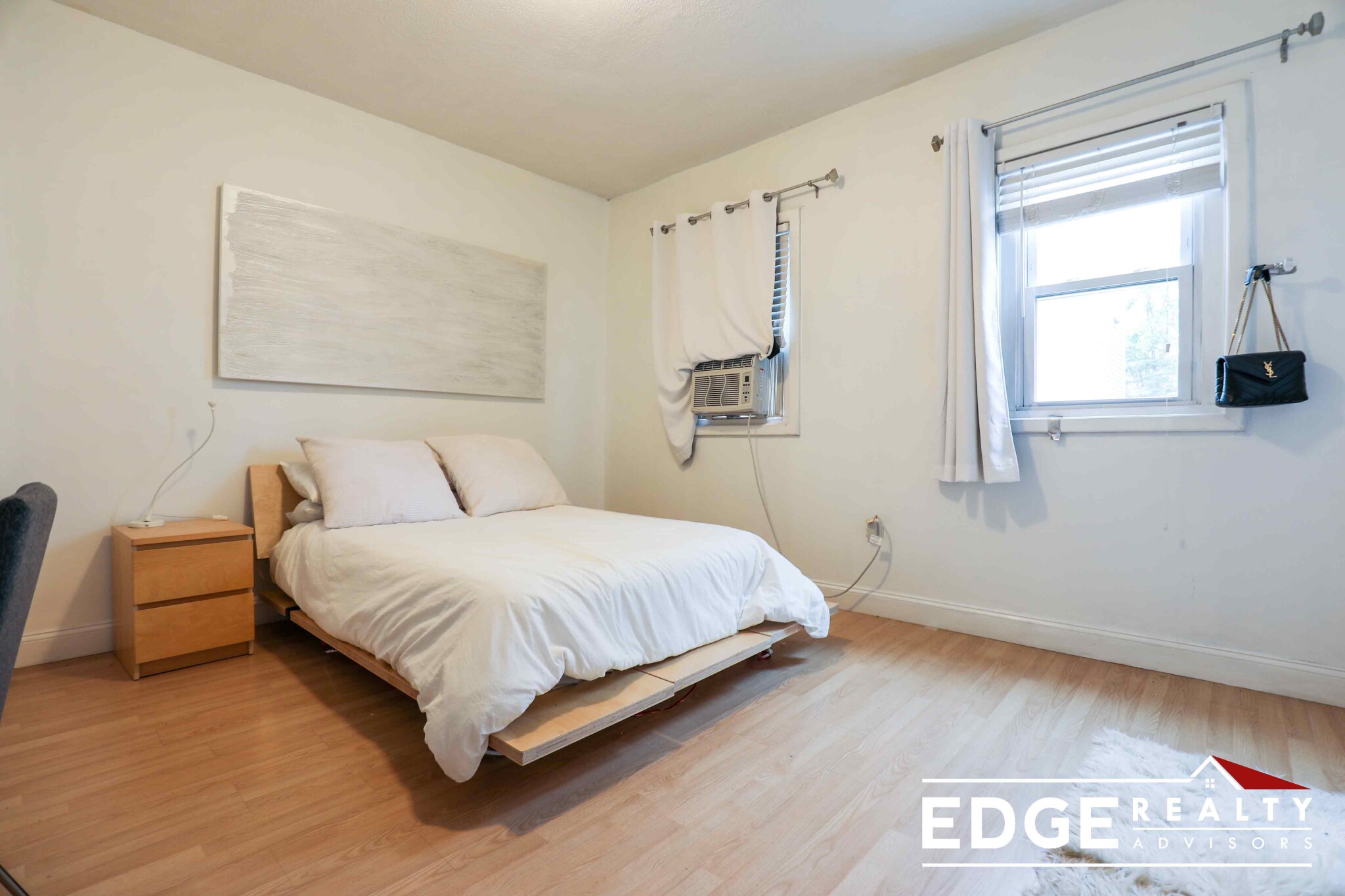 113 Bolton St, South Boston