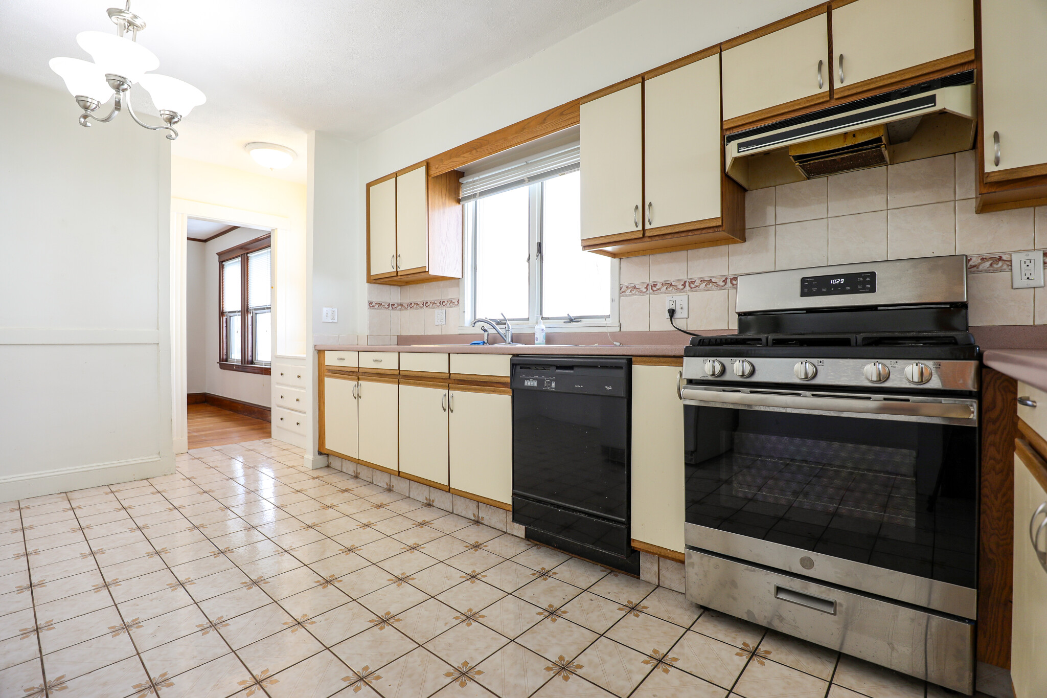 27 Bothwell Rd, Brighton